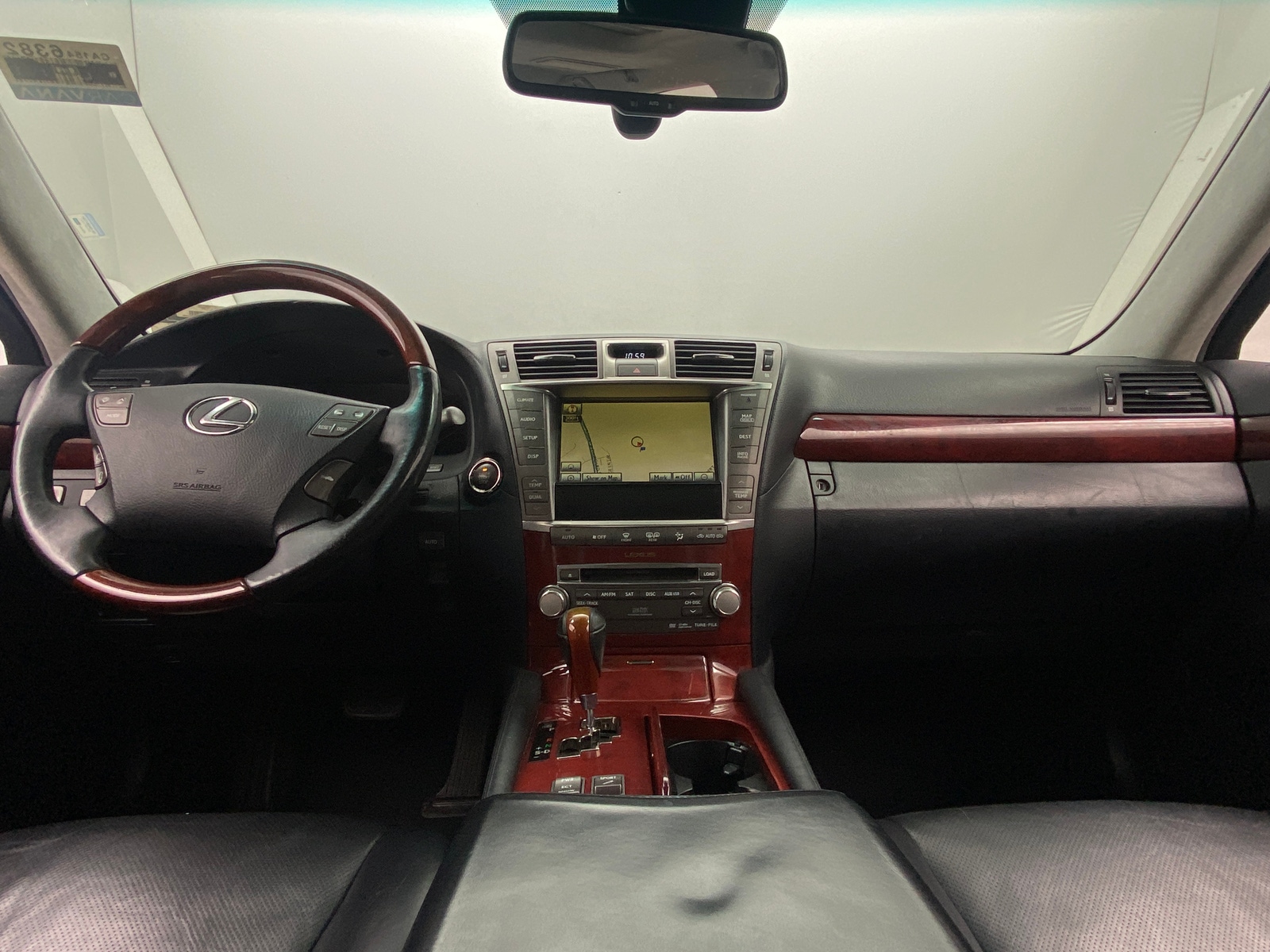 Thumbnail: 2010 Lexus LS - 2