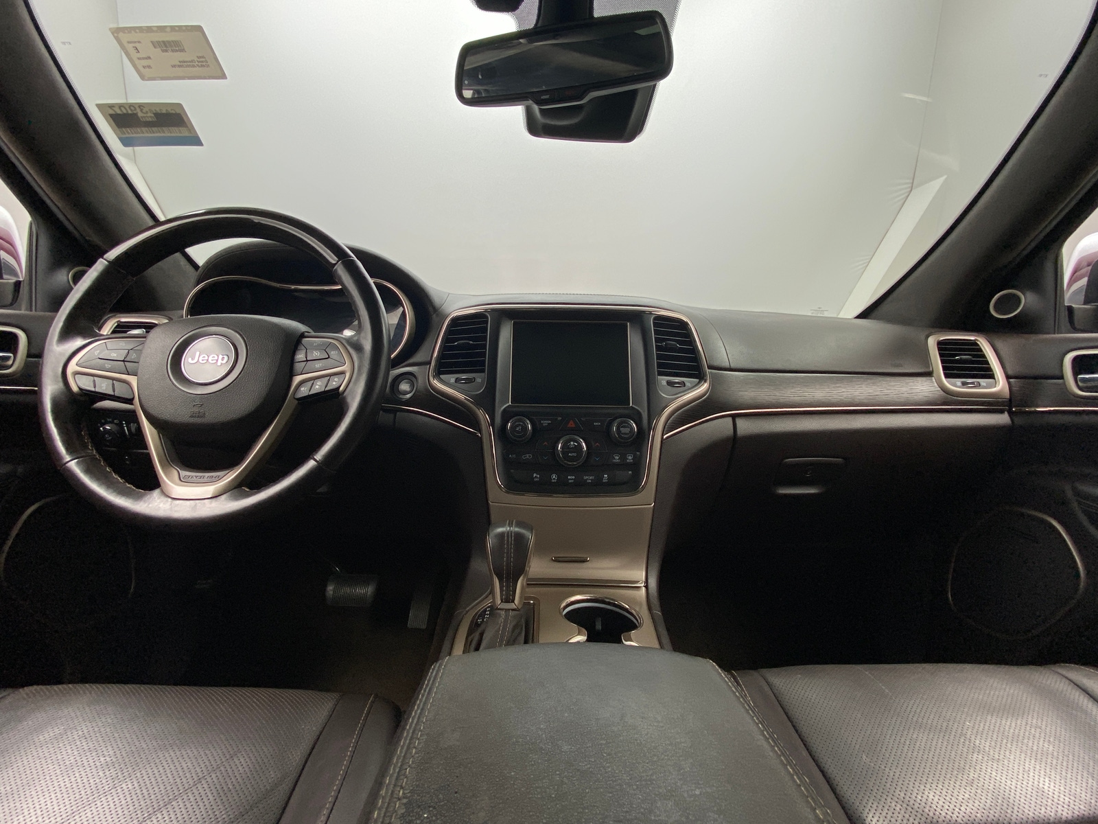 Thumbnail: 2016 Jeep Grand Cherokee - 2
