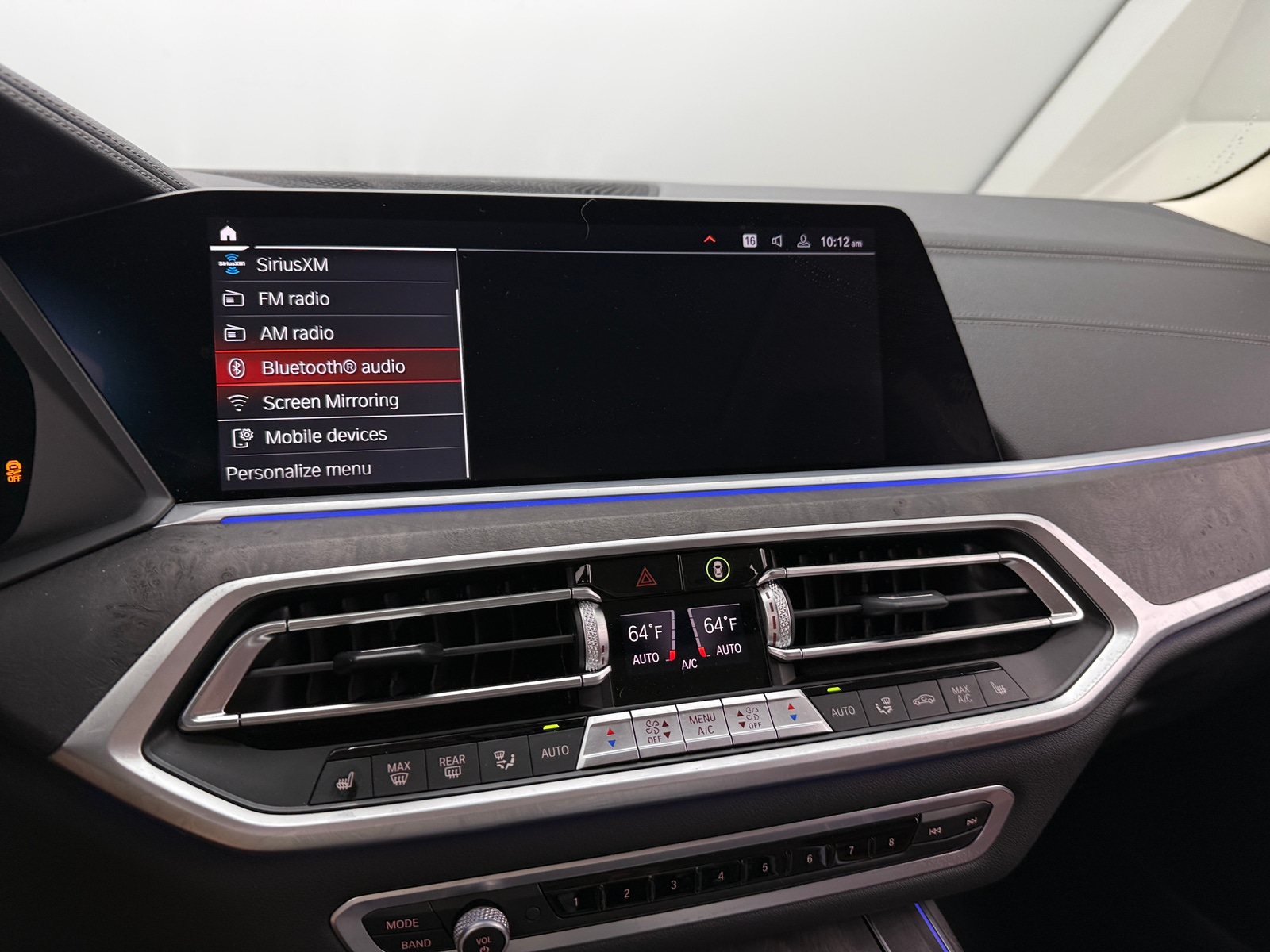 Thumbnail: 2021 BMW X7 - 3