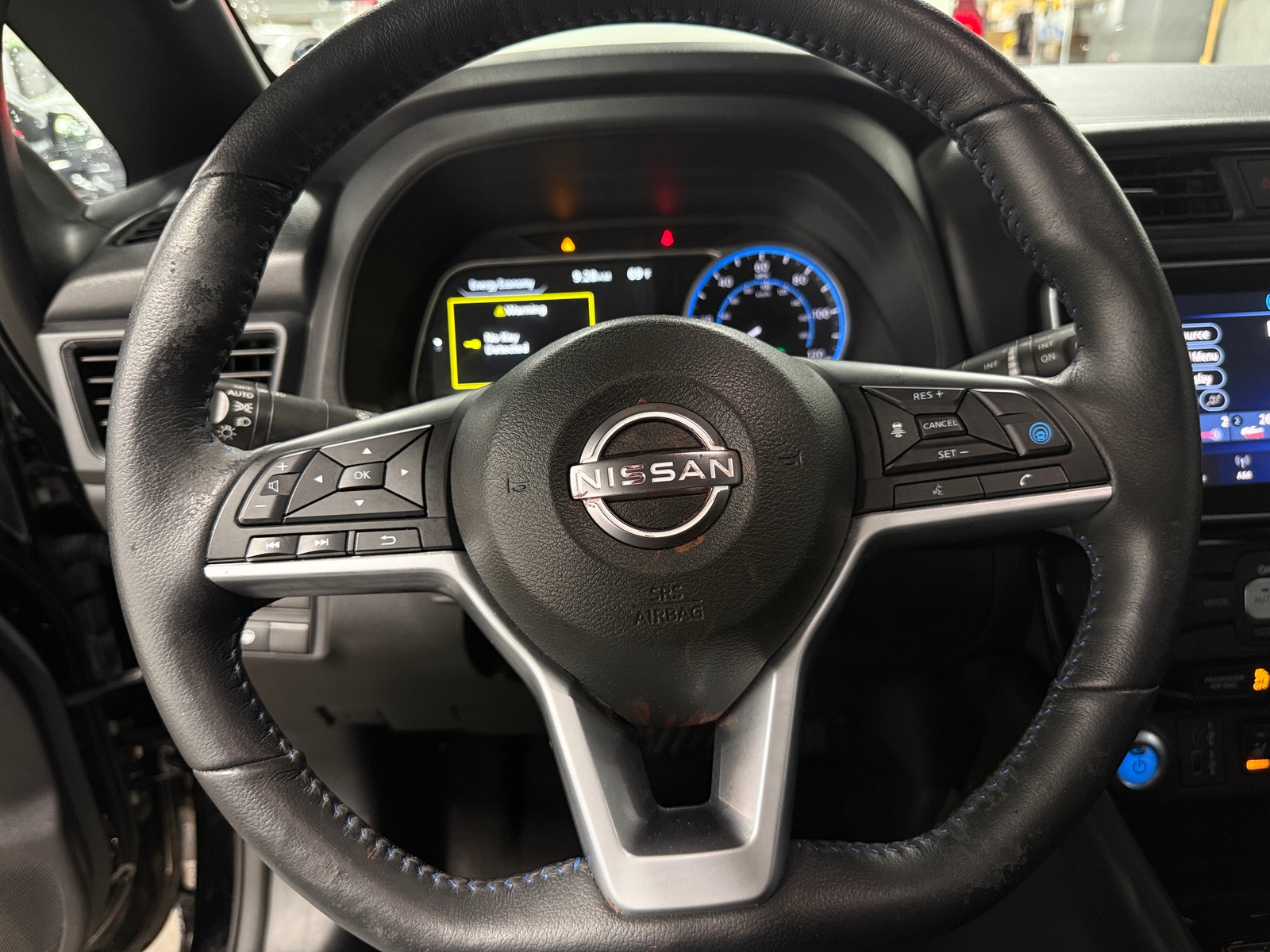 Thumbnail: 2024 Nissan Leaf - 5