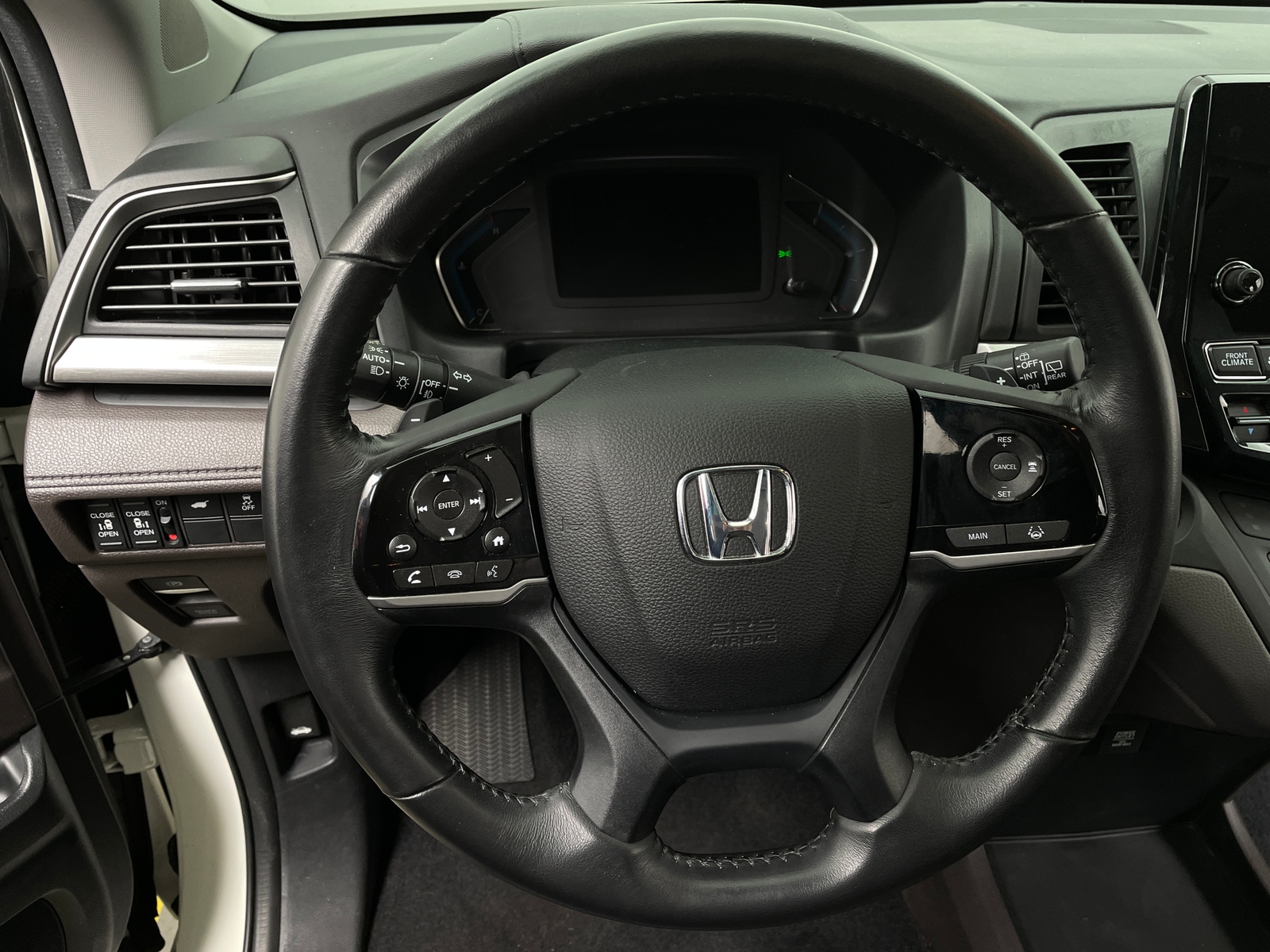 Thumbnail: 2019 Honda Odyssey - 4