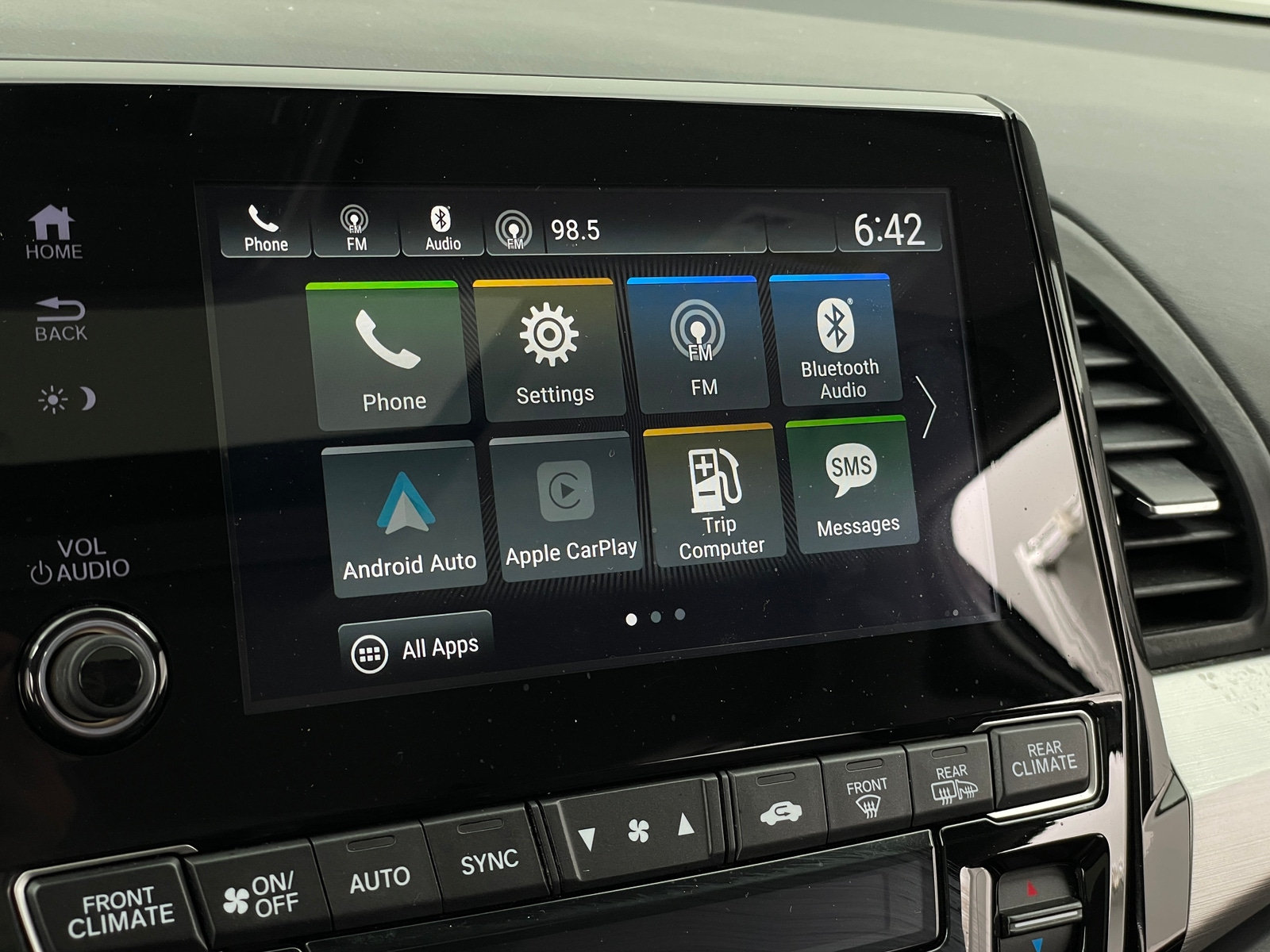 Thumbnail: 2019 Honda Odyssey - 3