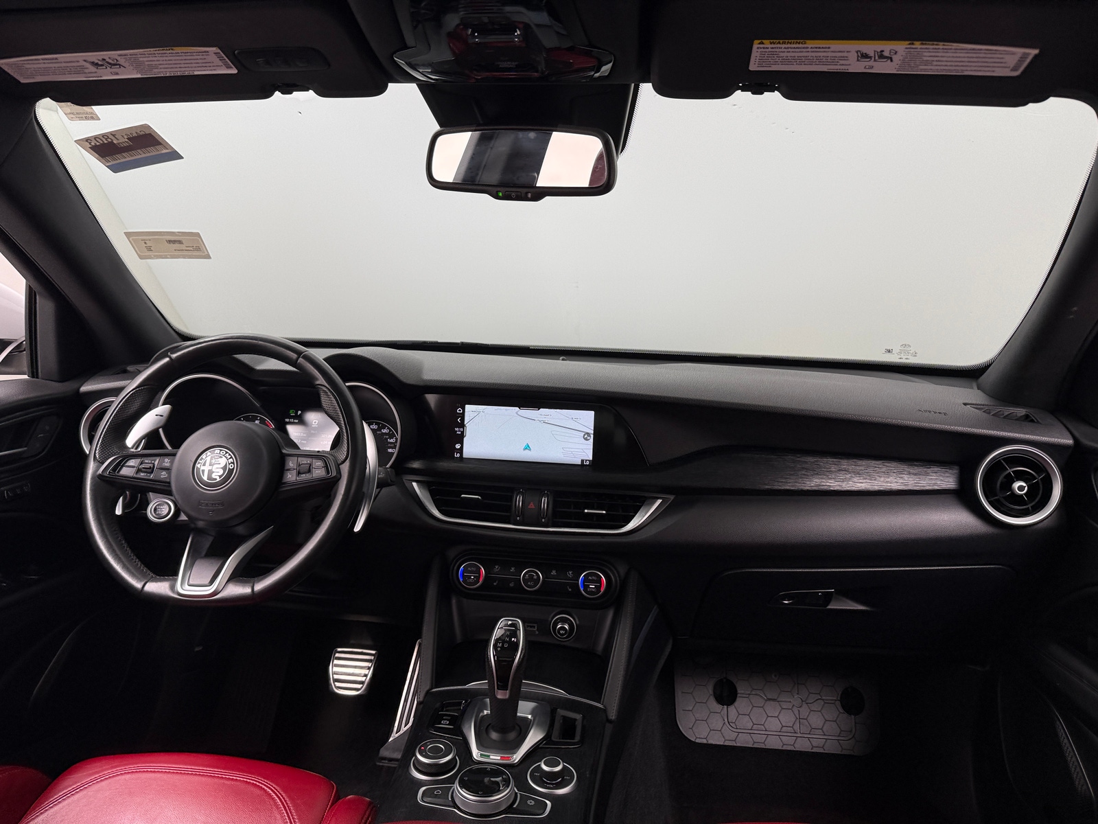 Thumbnail: 2022 Alfa Romeo Stelvio - 2