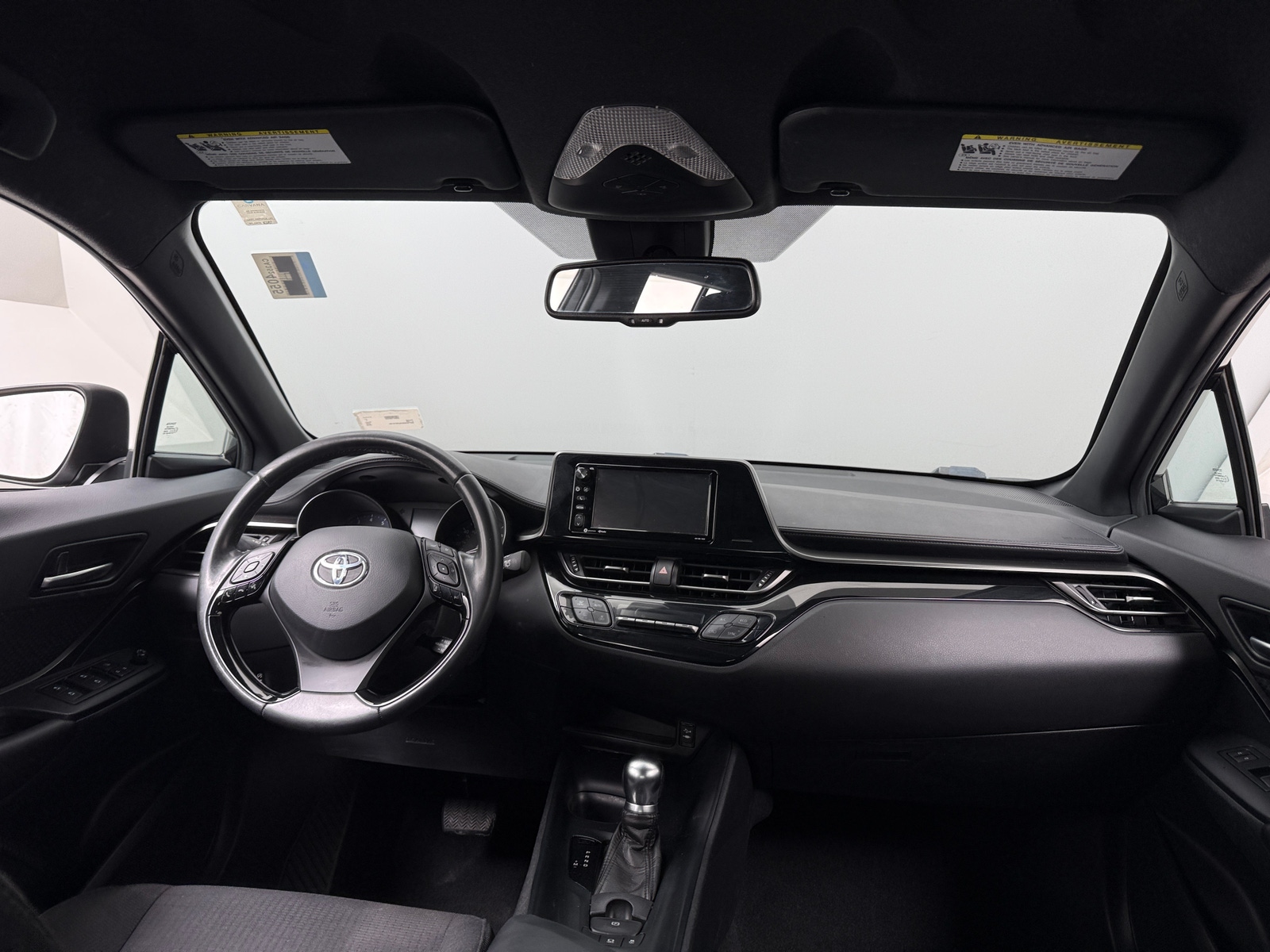 Thumbnail: 2018 Toyota C-HR - 3