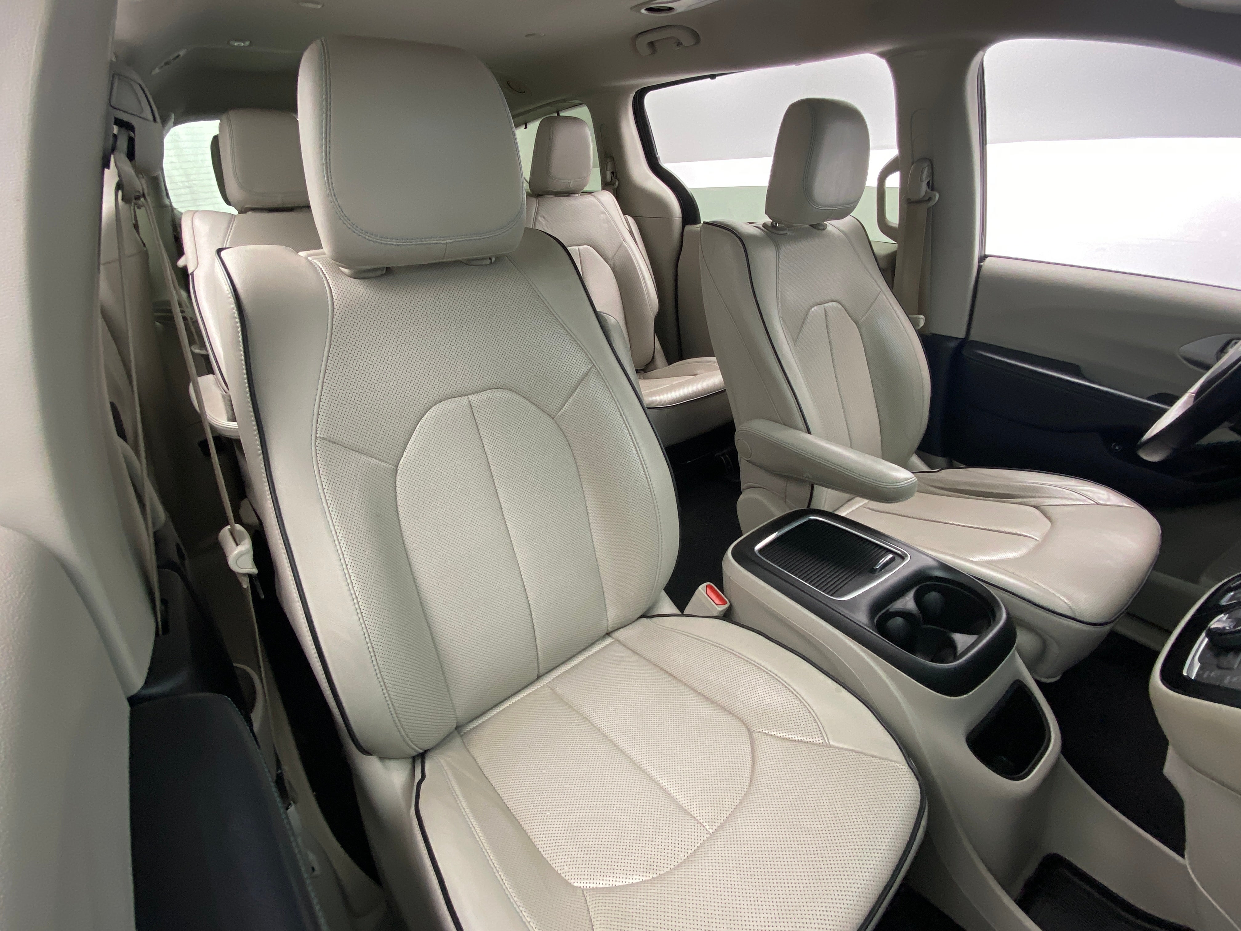 2020 Chrysler Pacifica Hybrid