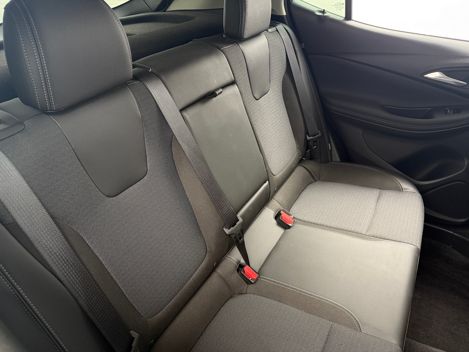Thumbnail: 2020 Buick Encore GX - 6