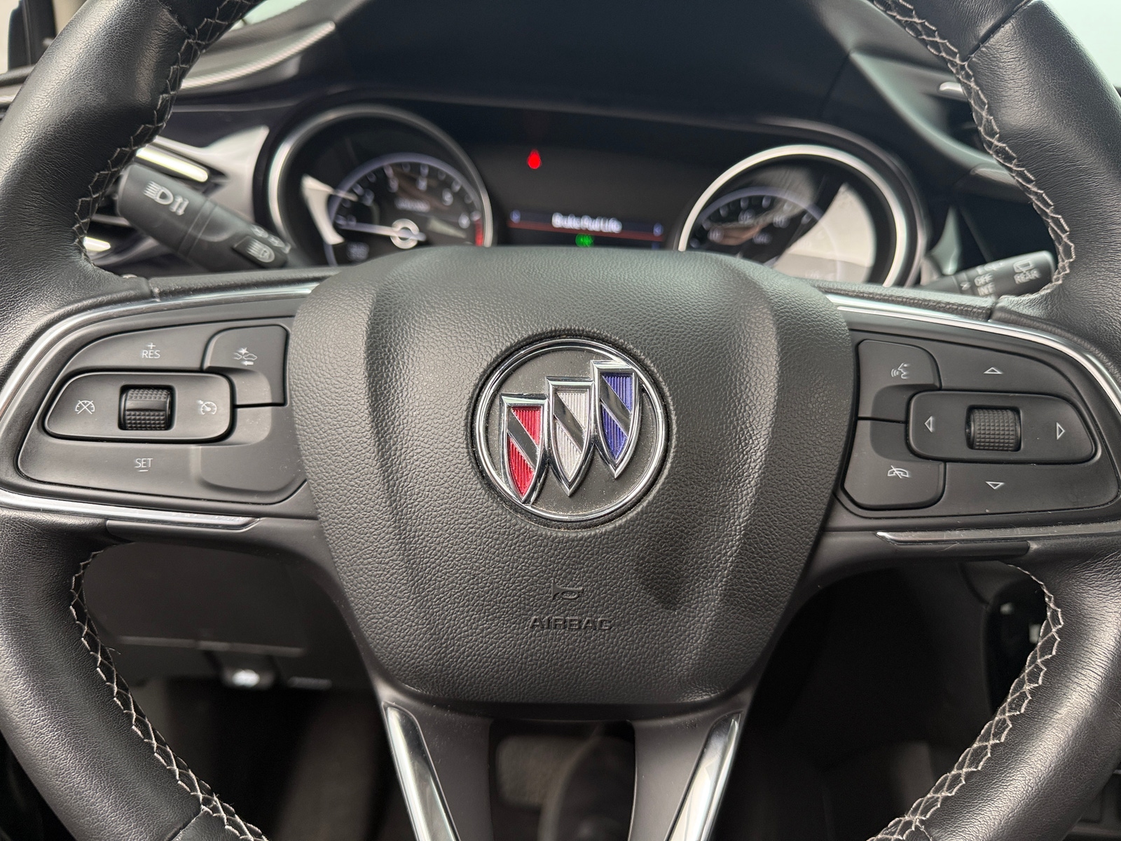 Thumbnail: 2020 Buick Encore GX - 5