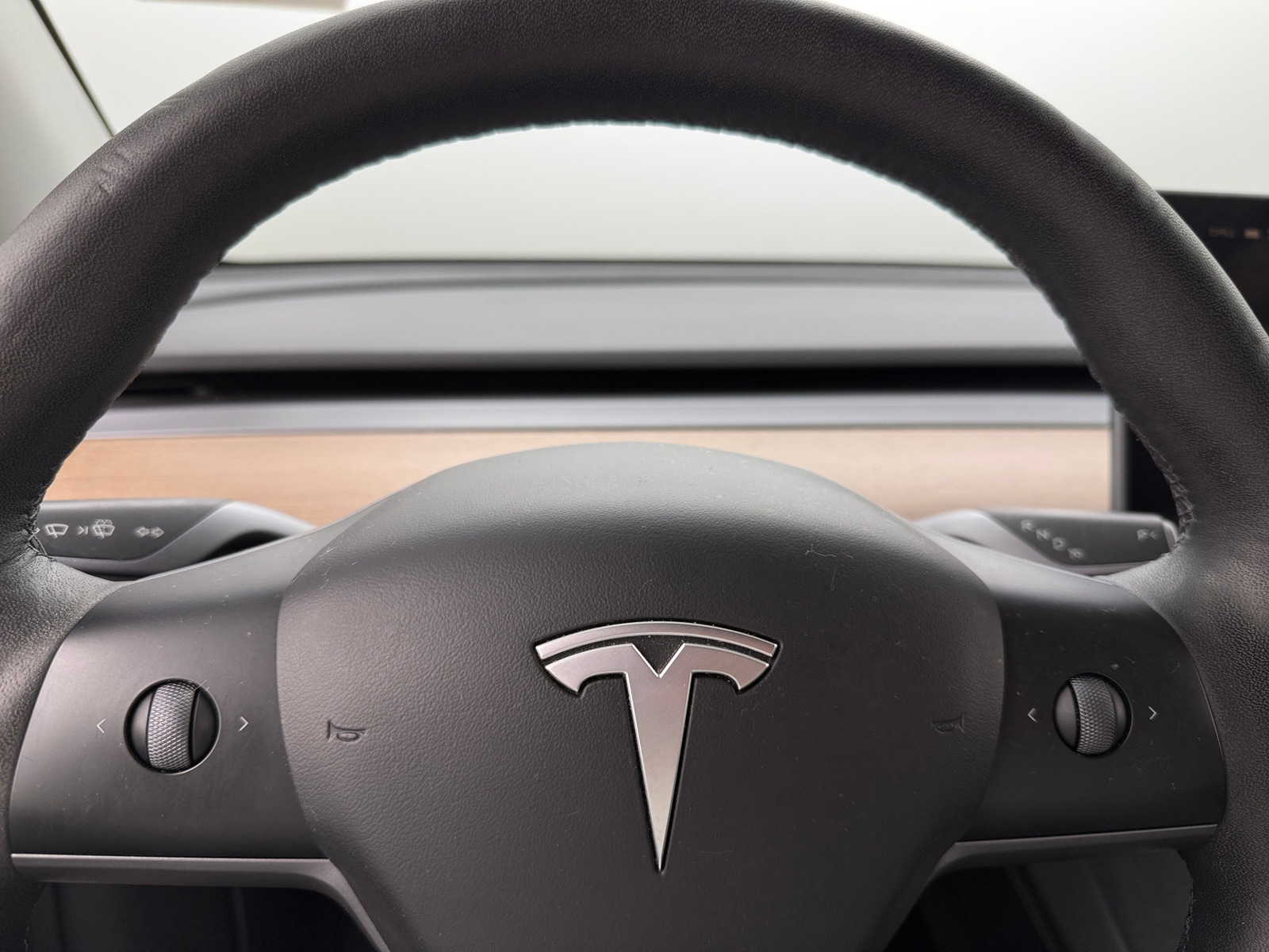 Thumbnail: 2023 Tesla Model Y - 4