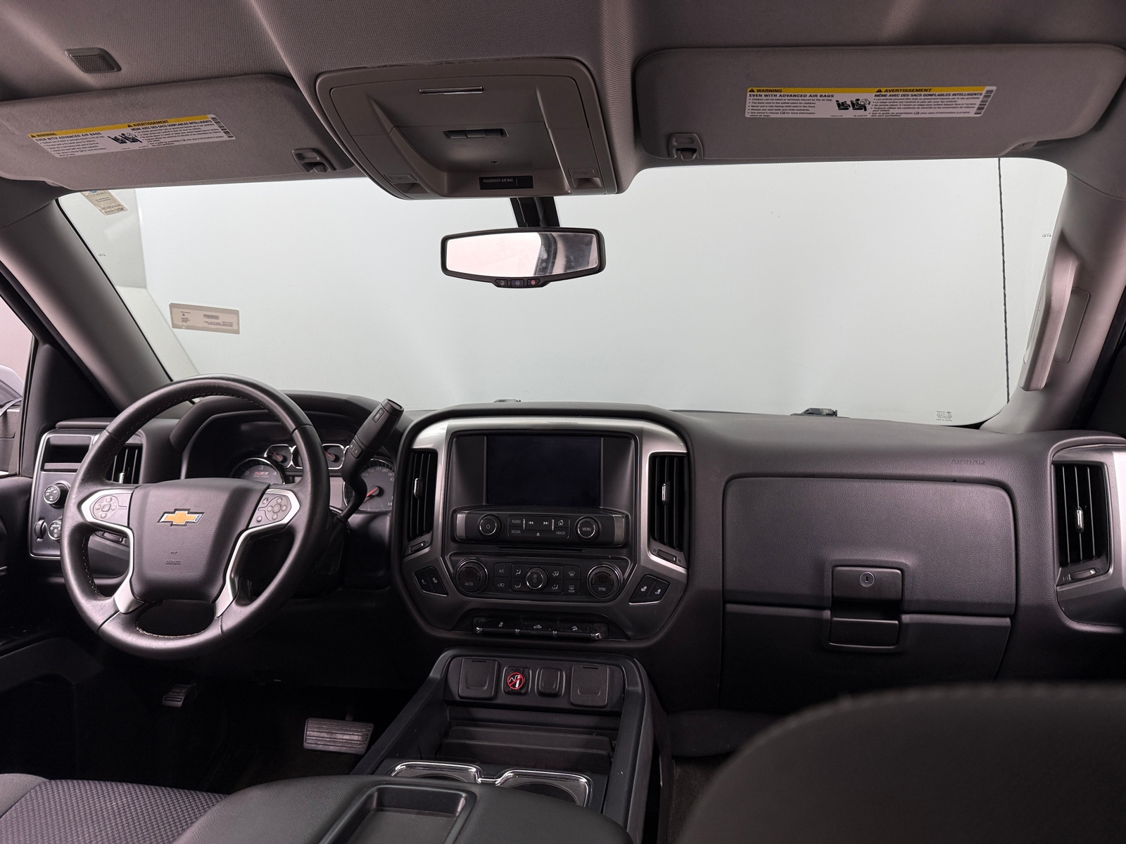 Thumbnail: 2015 Chevrolet Silverado 1500 - 3