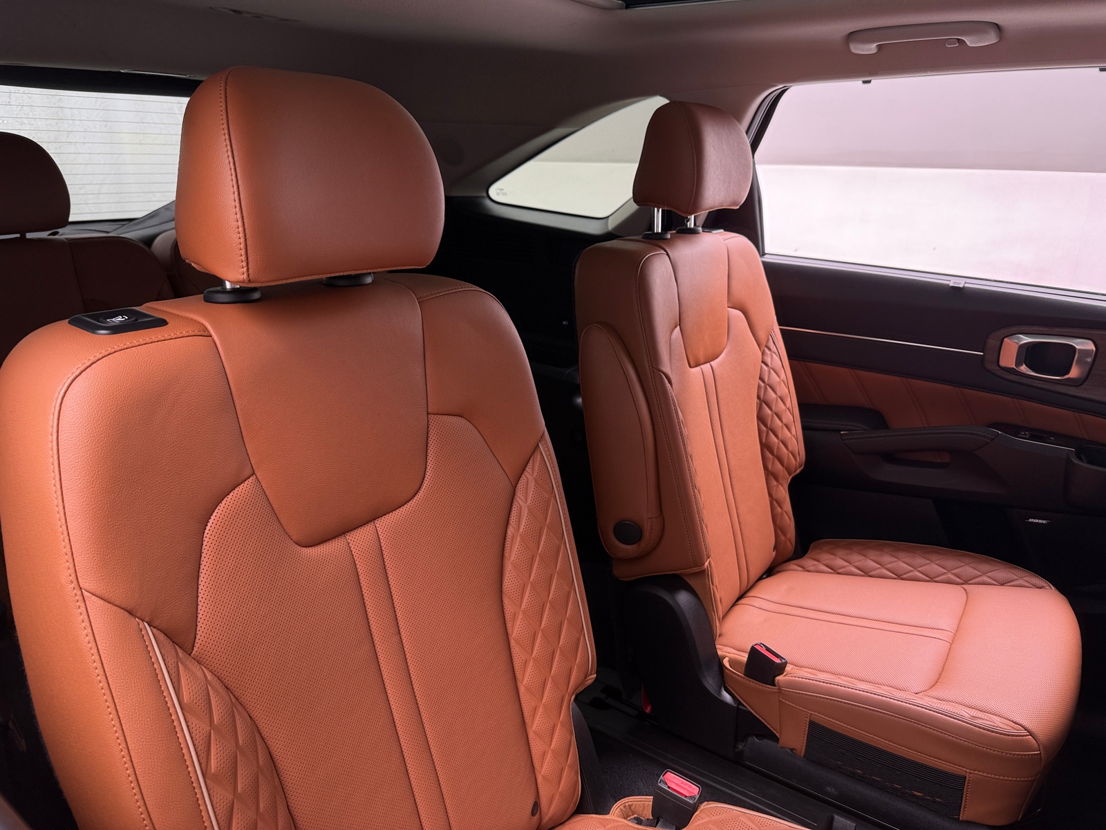 Thumbnail: 2023 Kia Sorento - 5