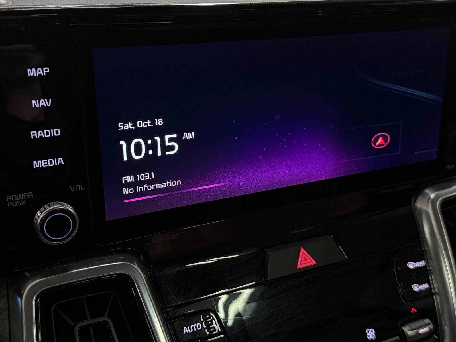 Thumbnail: 2023 Kia Sorento - 3