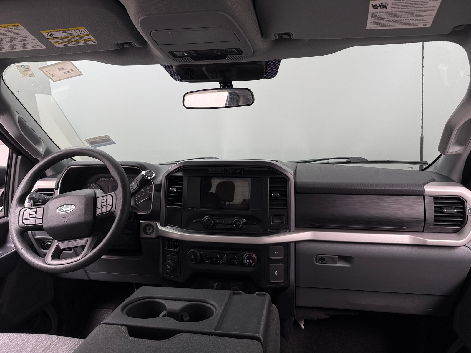 Thumbnail: 2023 Ford Econoline - 3