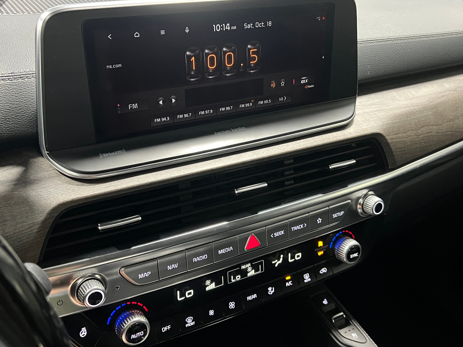 Thumbnail: 2022 Kia Telluride - 3