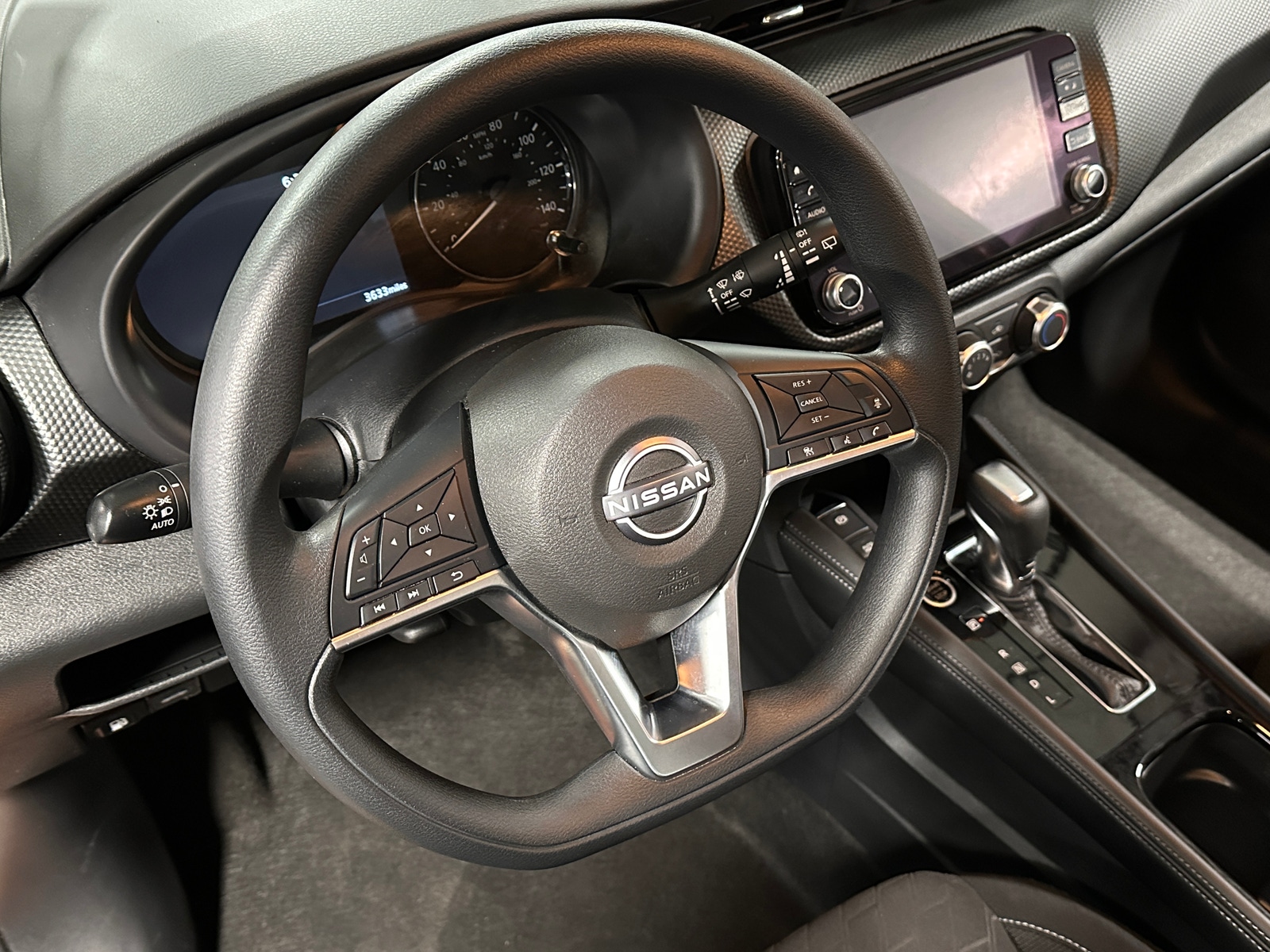 Thumbnail: 2024 Nissan Kicks - 5