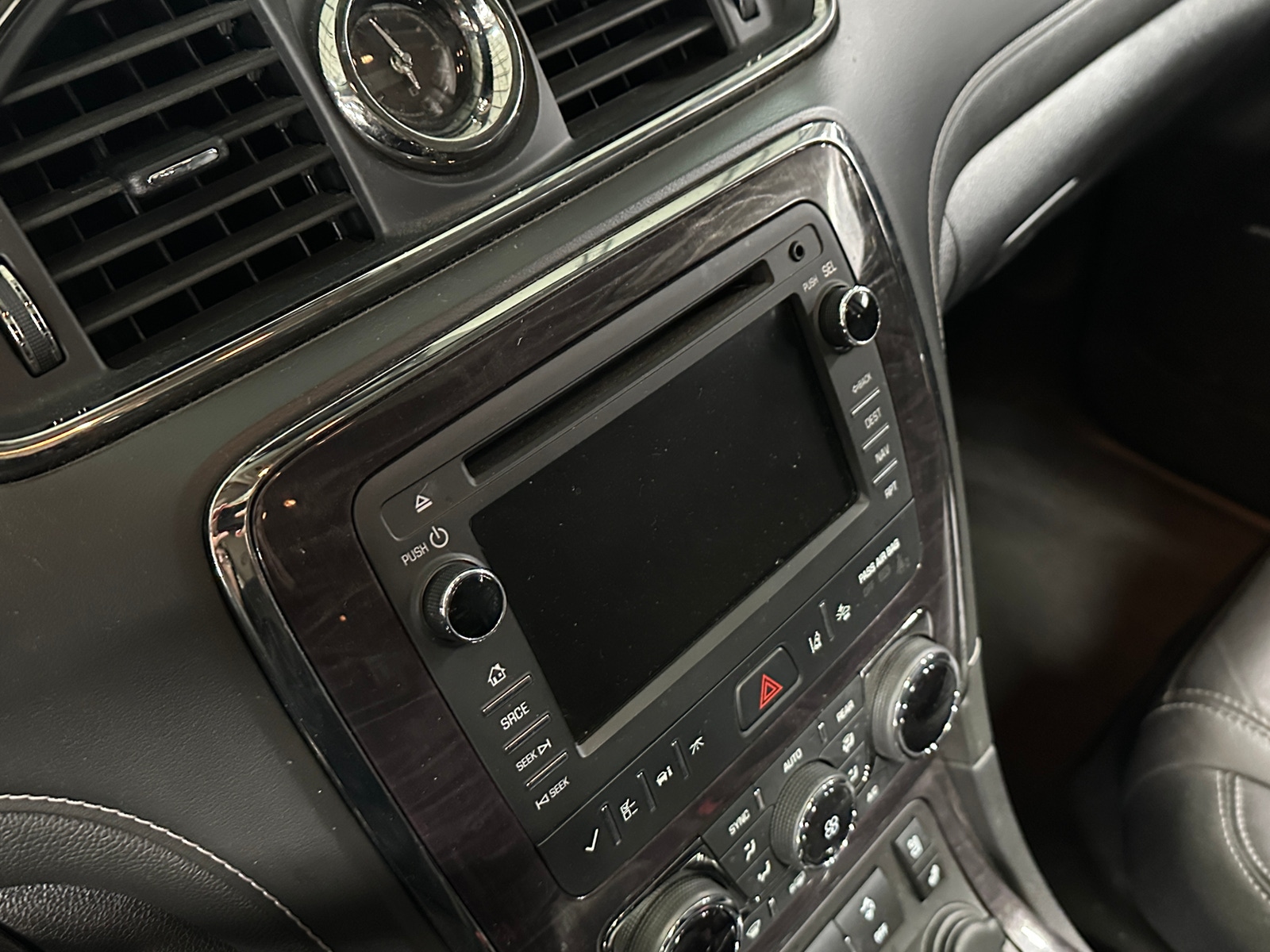 Thumbnail: 2017 Buick Enclave - 3