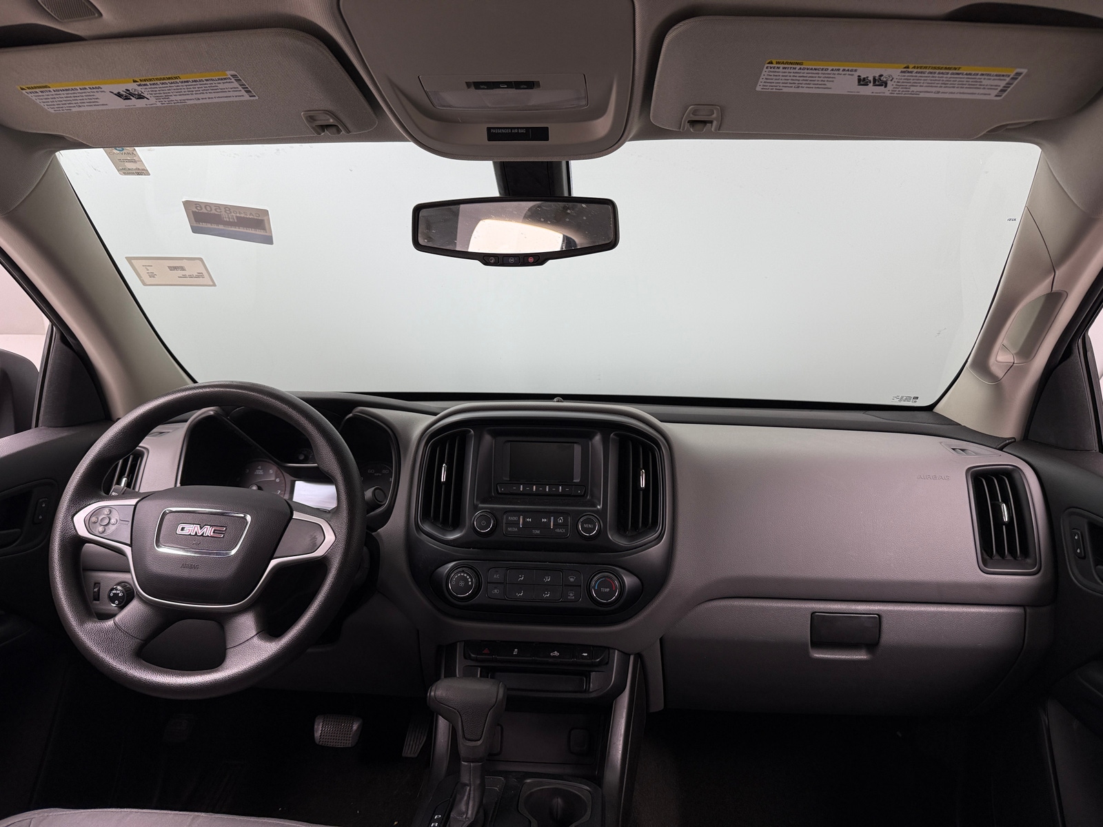 Thumbnail: 2016 GMC Canyon - 3