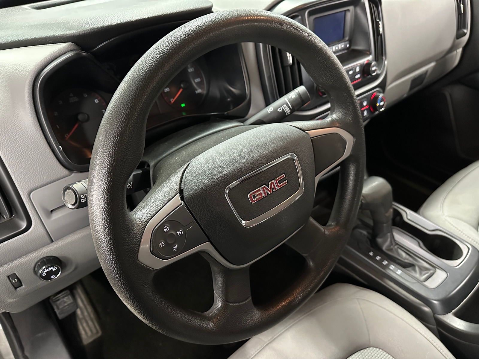 Thumbnail: 2016 GMC Canyon - 5