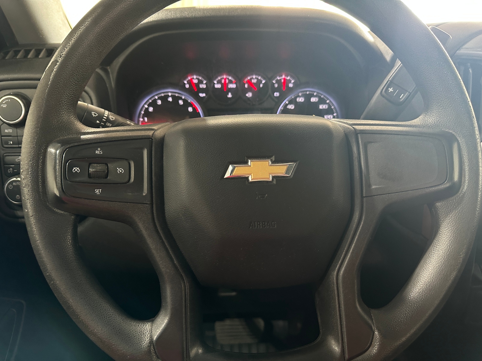 Thumbnail: 2021 Chevrolet Silverado 1500 - 5