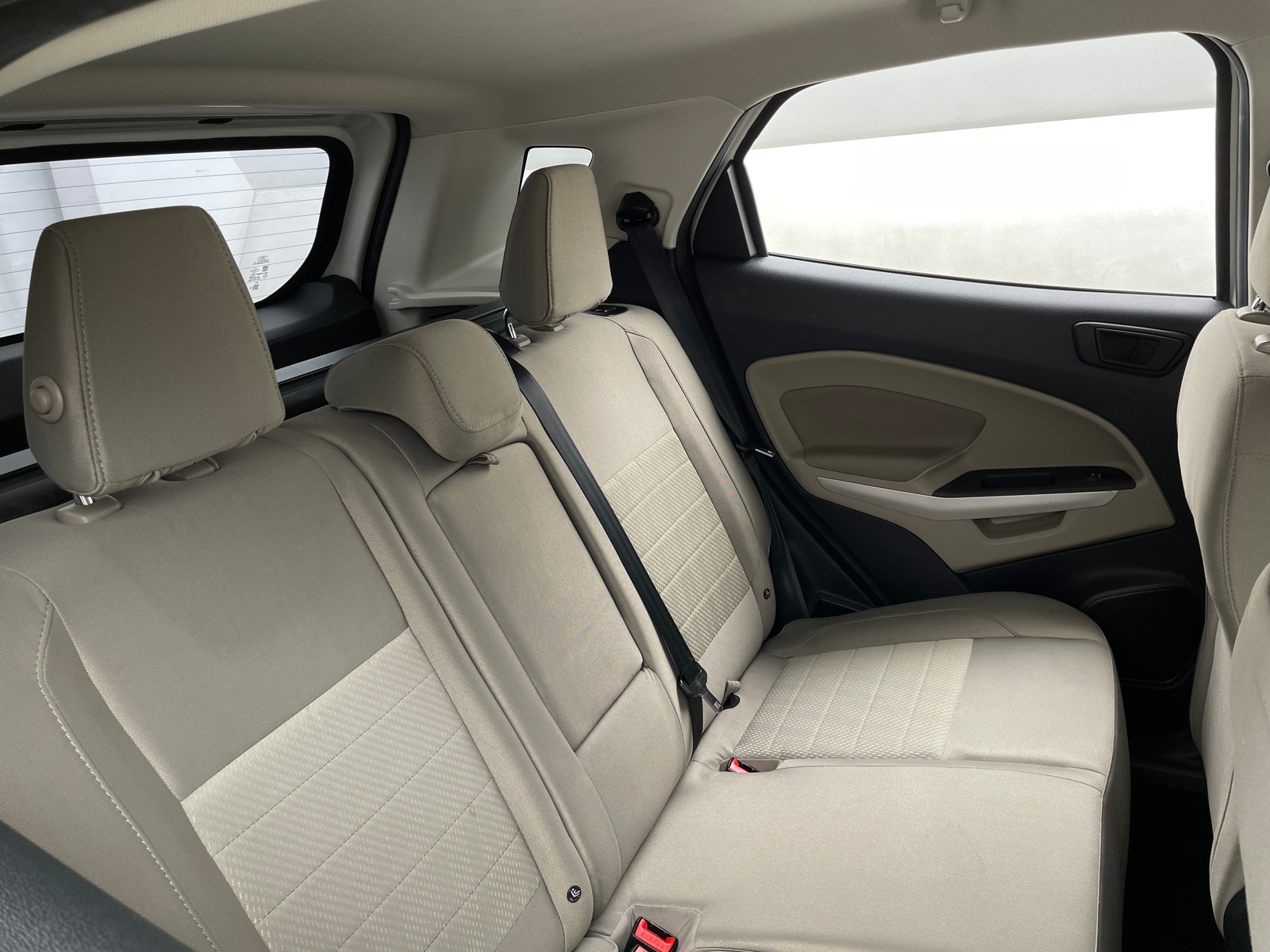 Thumbnail: 2018 Ford EcoSport - 6
