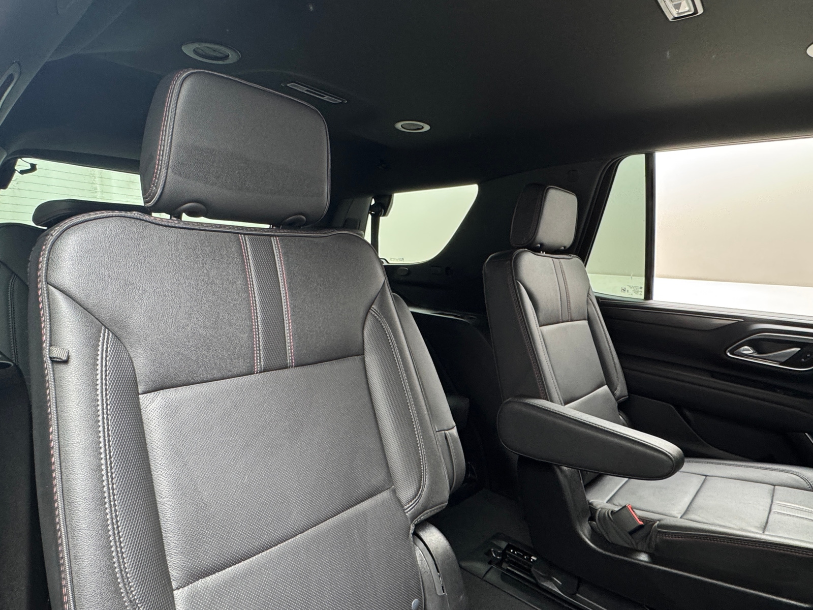 Thumbnail: 2024 Chevrolet Tahoe - 5