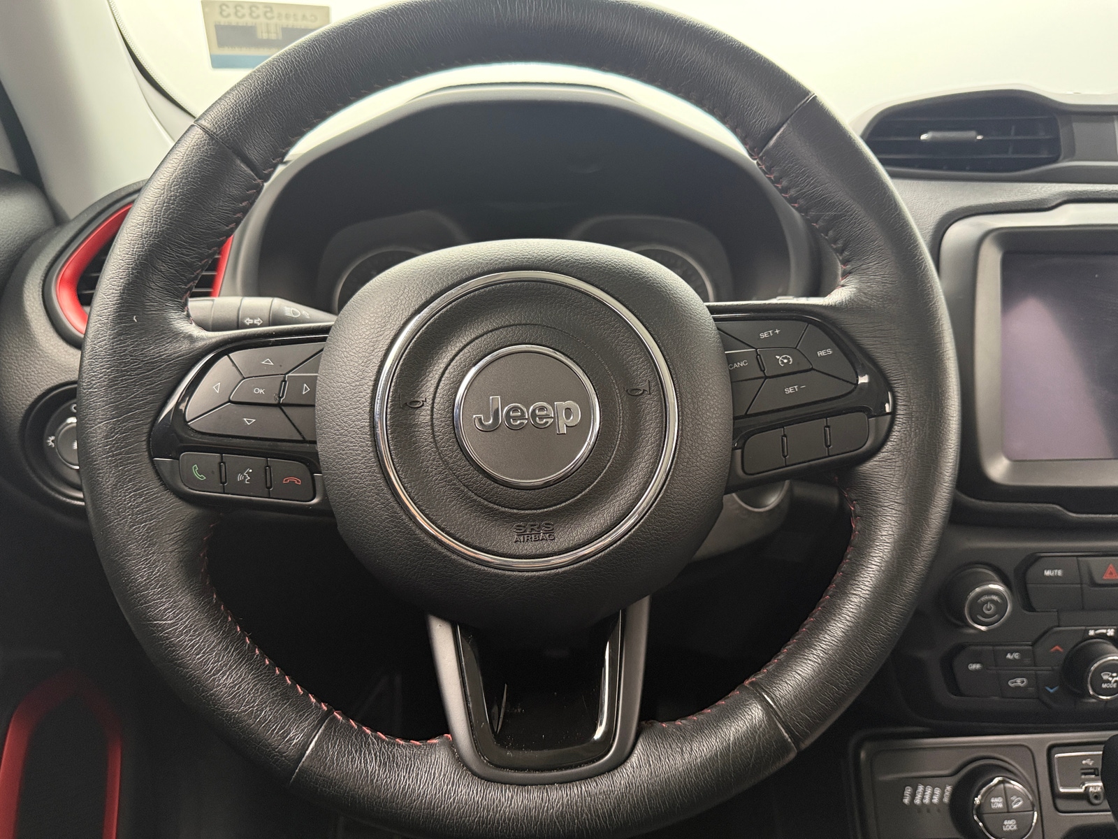 Thumbnail: 2022 Jeep Renegade - 4