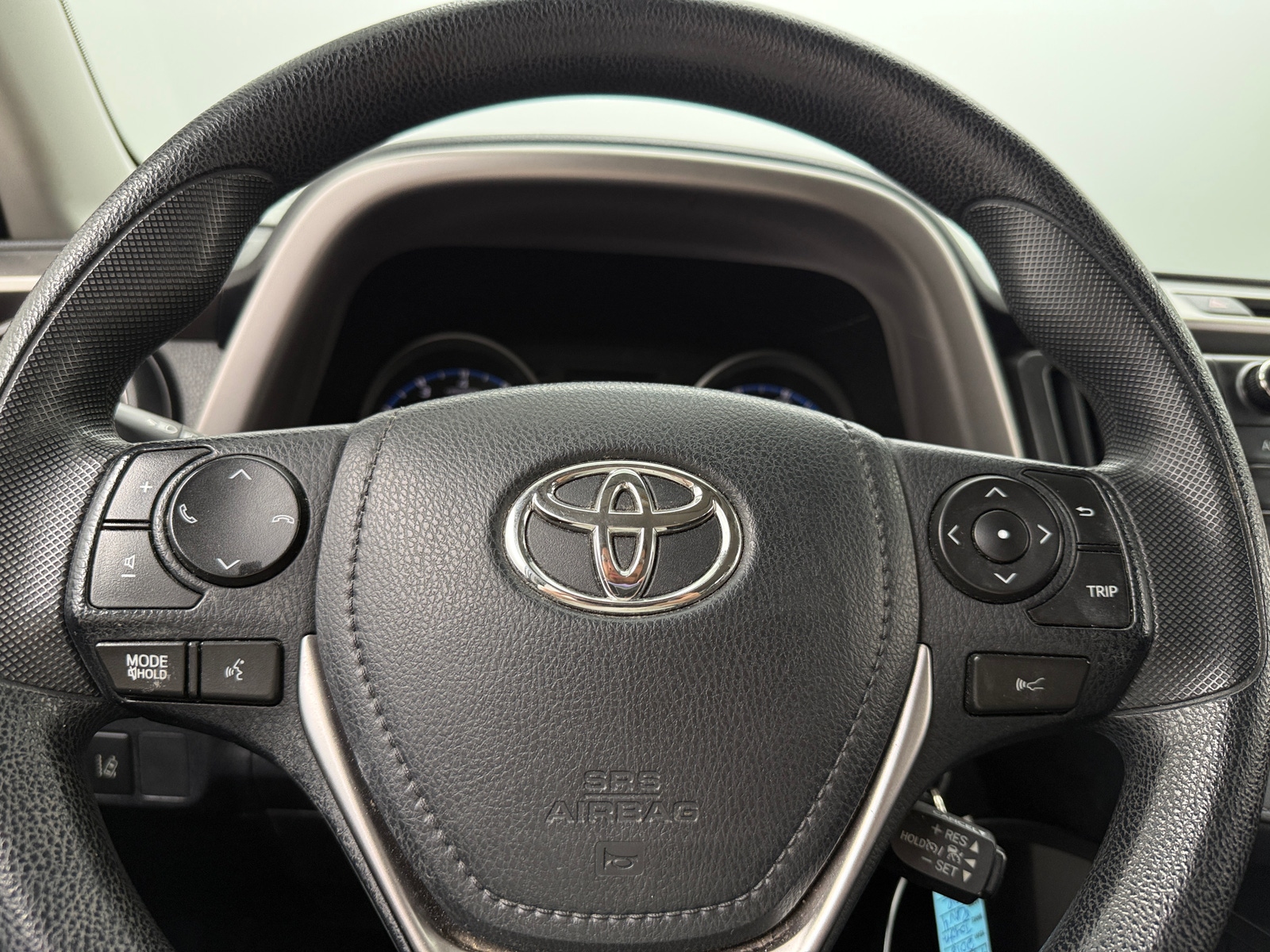 Thumbnail: 2018 Toyota RAV4 - 5