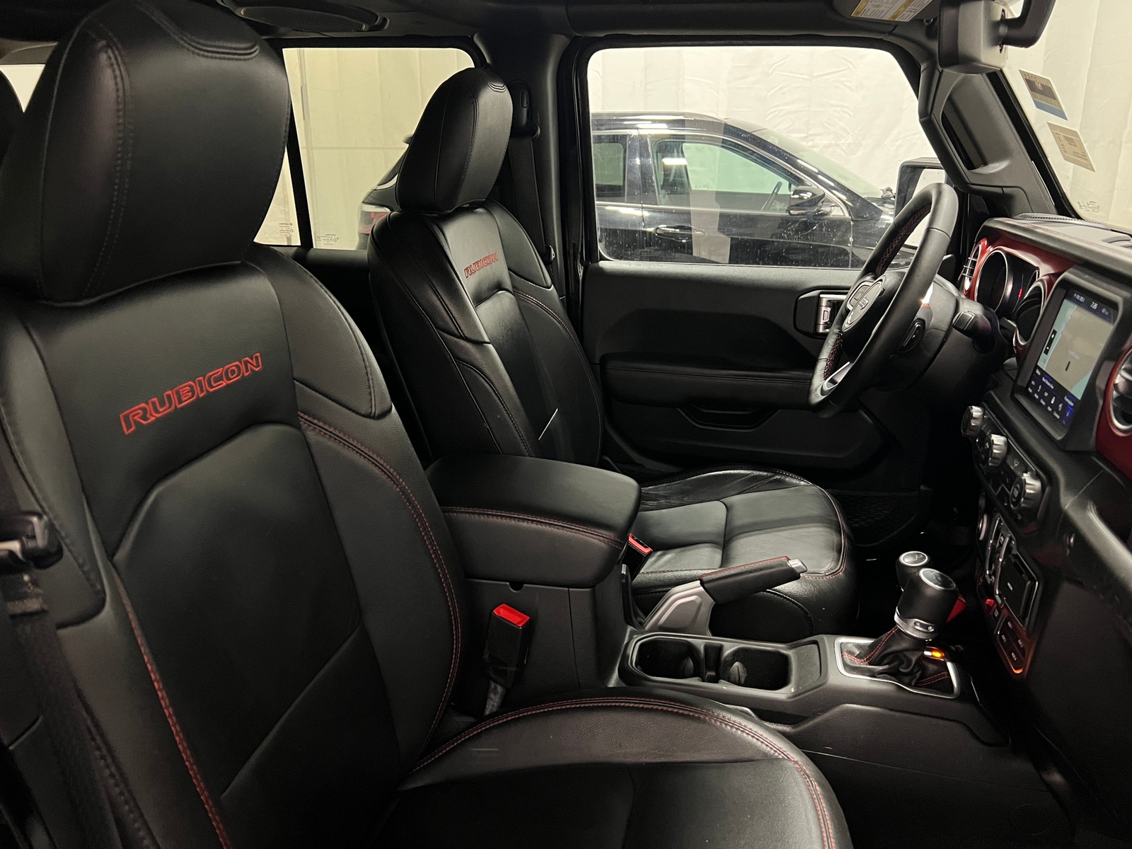 Thumbnail: 2019 Jeep Wrangler - 2