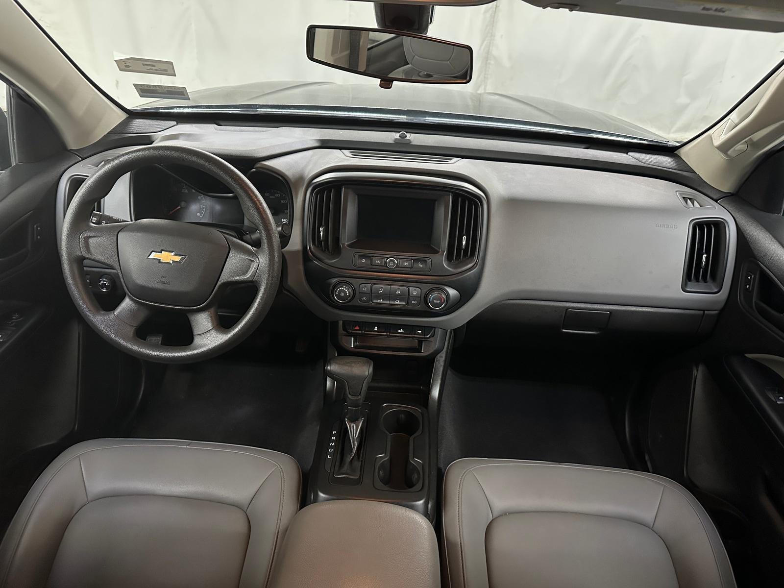 Thumbnail: 2021 Chevrolet Colorado - 3