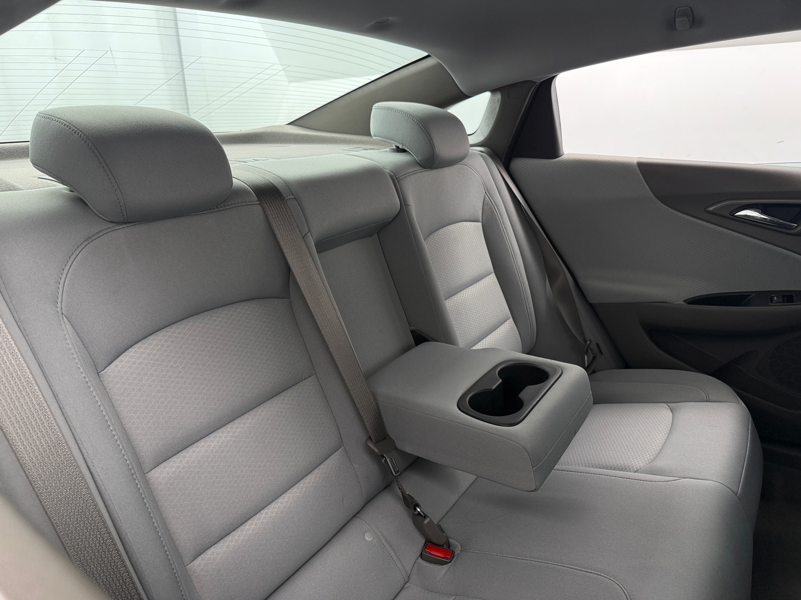 Thumbnail: 2020 Chevrolet Malibu - 6