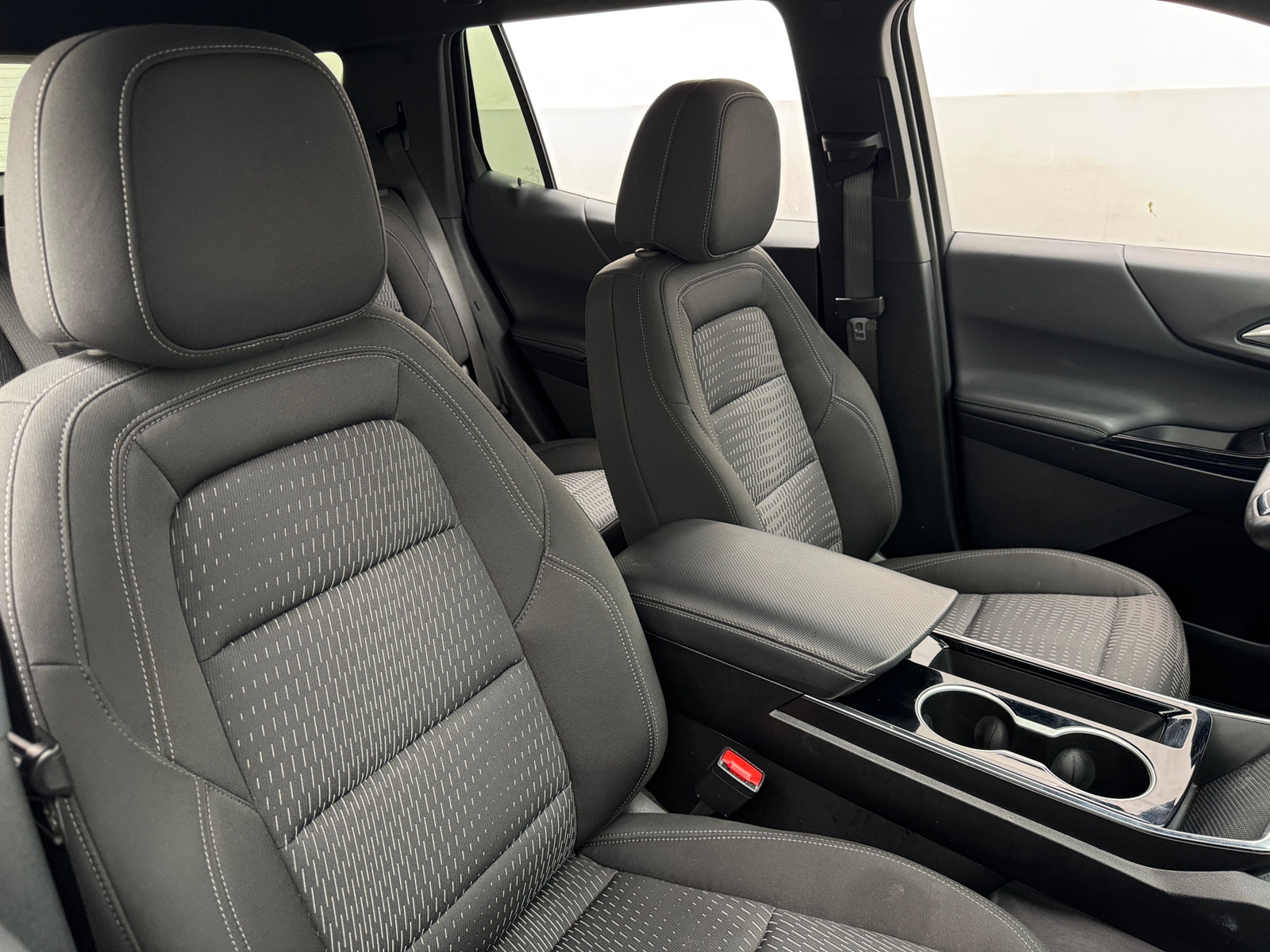 Thumbnail: 2025 Chevrolet Equinox - 2
