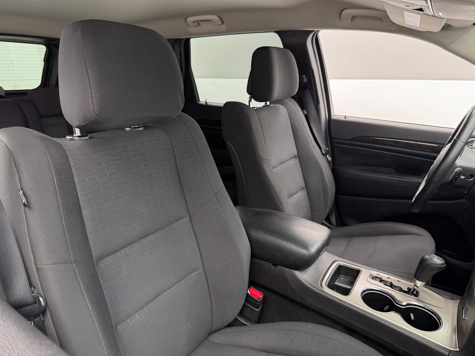 Thumbnail: 2012 Jeep Grand Cherokee - 2