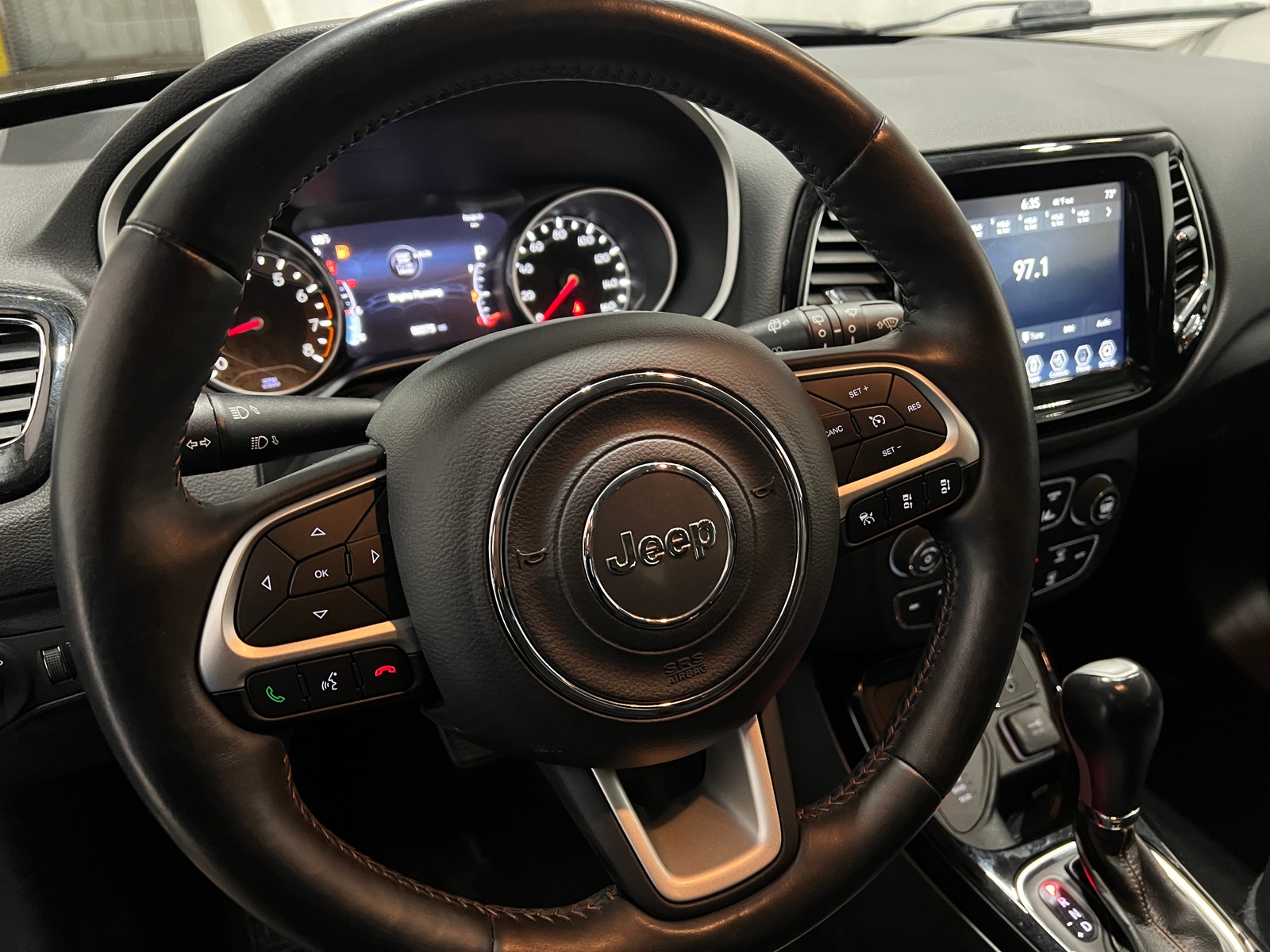 Thumbnail: 2019 Jeep Compass - 4