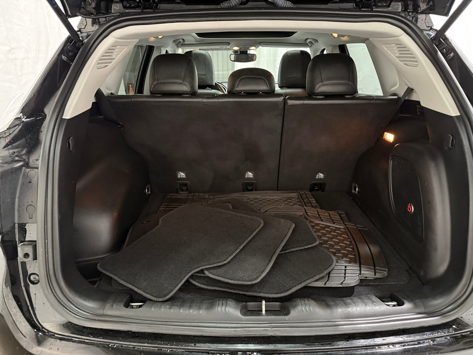 Thumbnail: 2019 Jeep Compass - 6