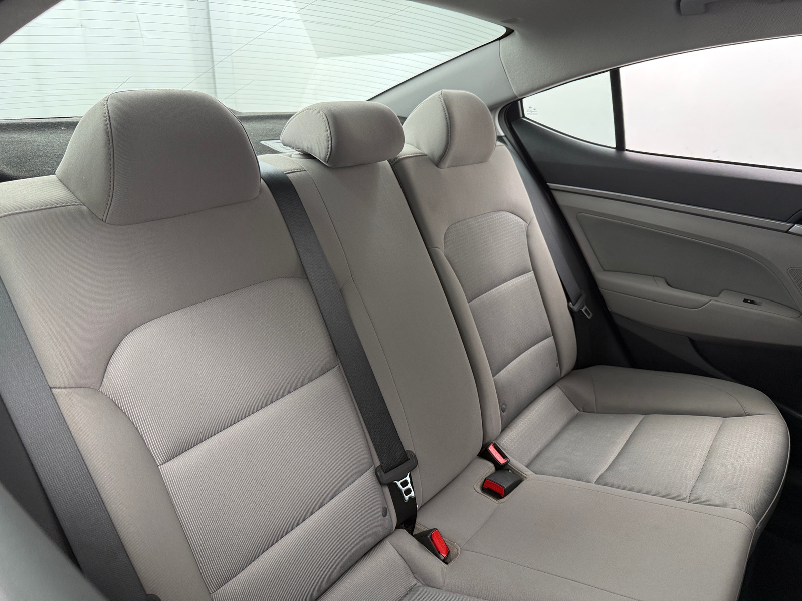 Thumbnail: 2017 Hyundai Elantra - 6