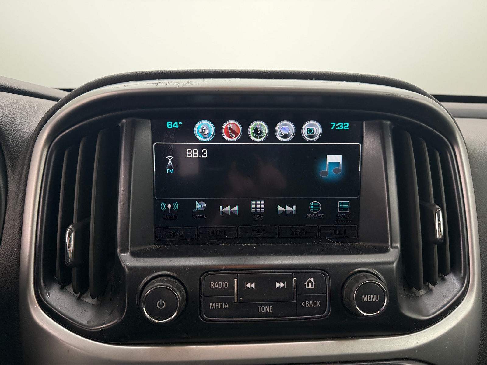 Thumbnail: 2018 Chevrolet Colorado - 4