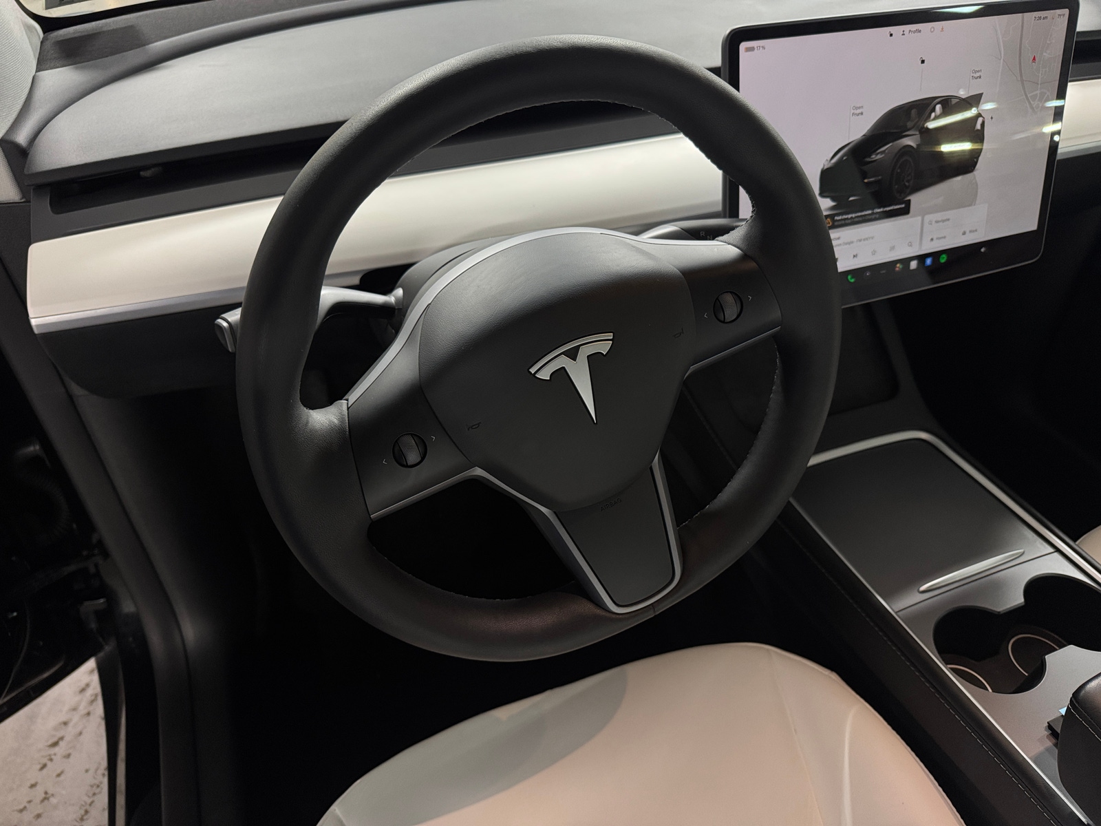 Thumbnail: 2023 Tesla Model Y - 4