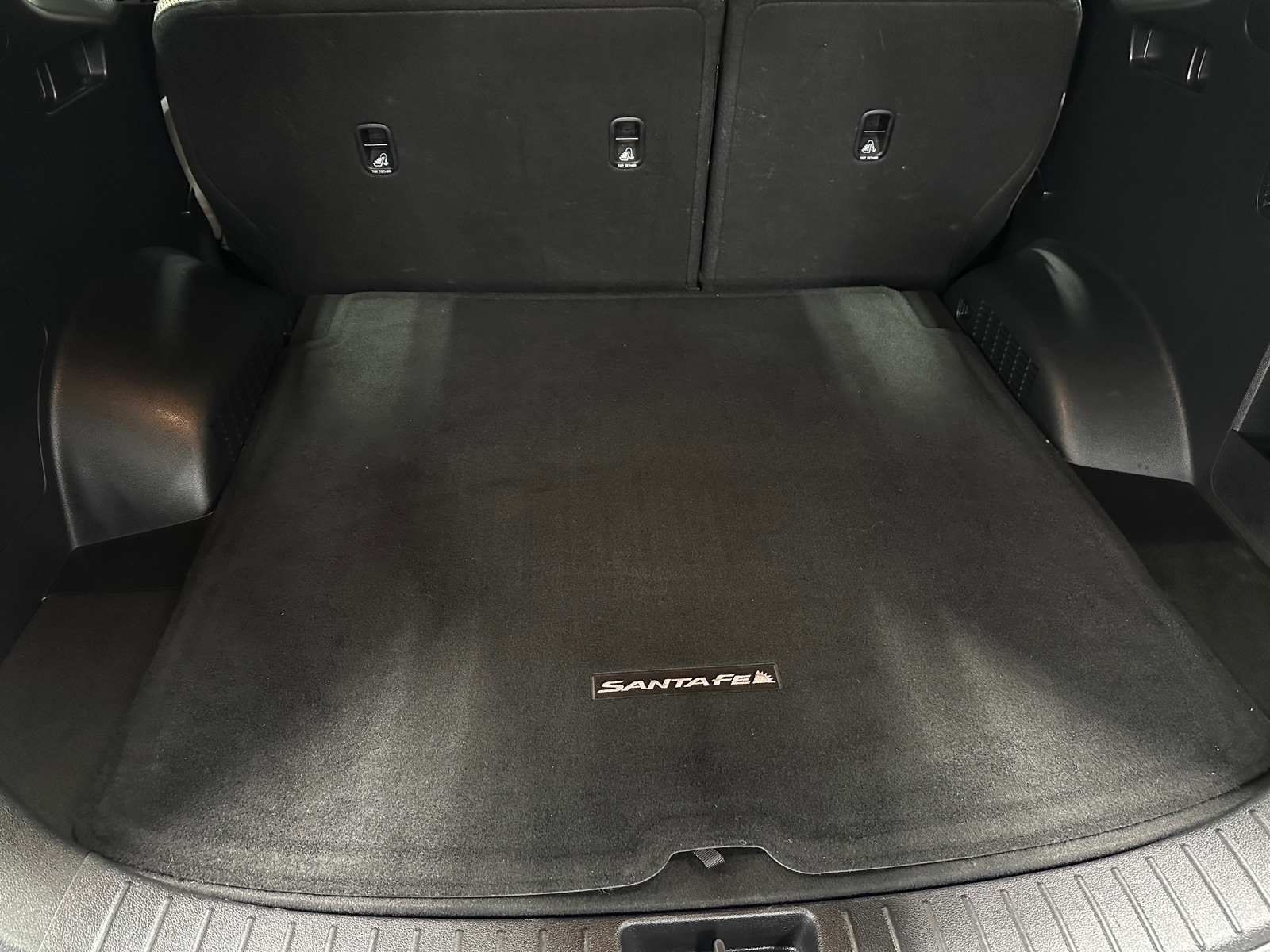 Thumbnail: 2020 Hyundai Santa Fe - 7