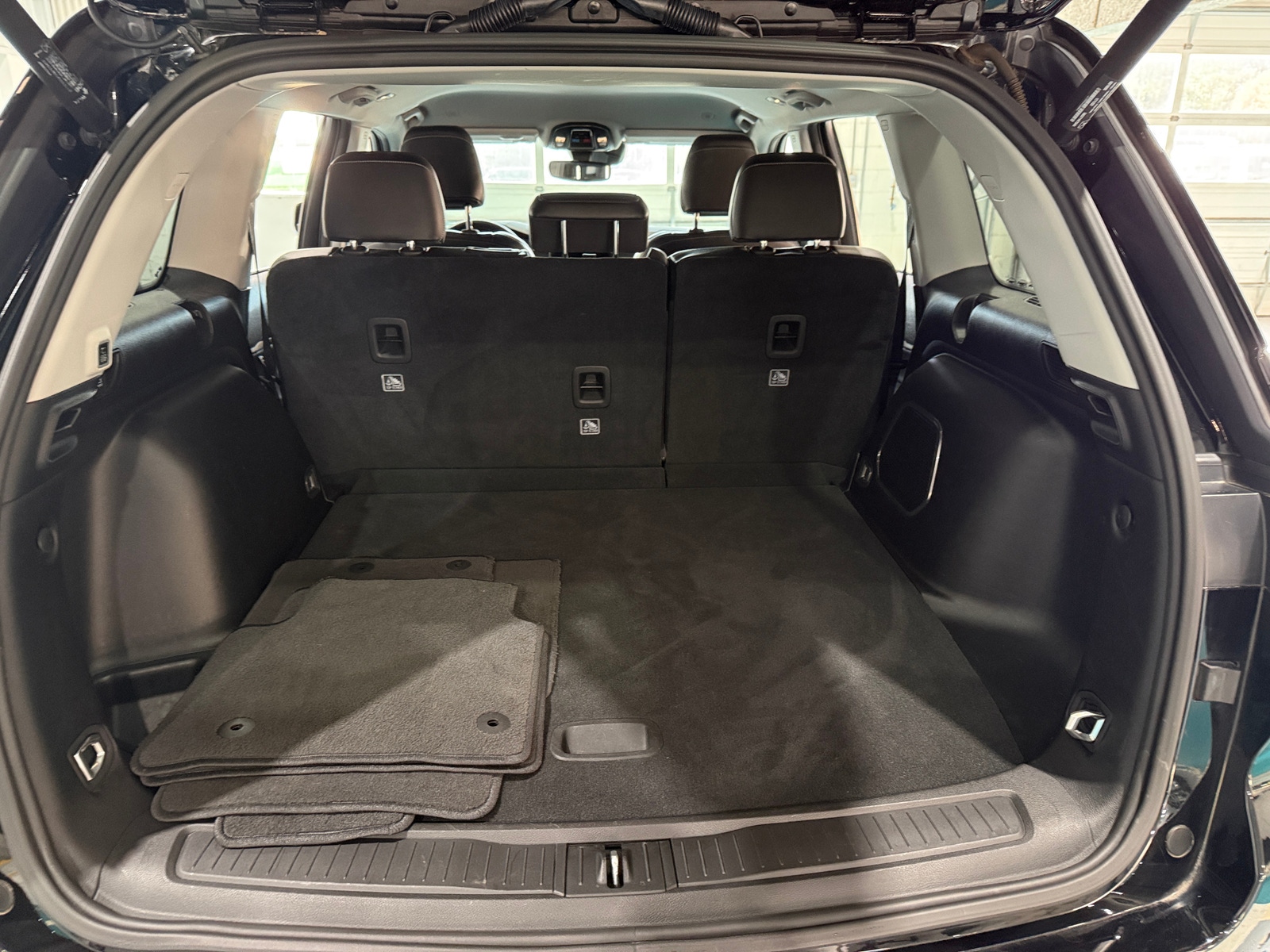 Thumbnail: 2023 Jeep Grand Cherokee - 6