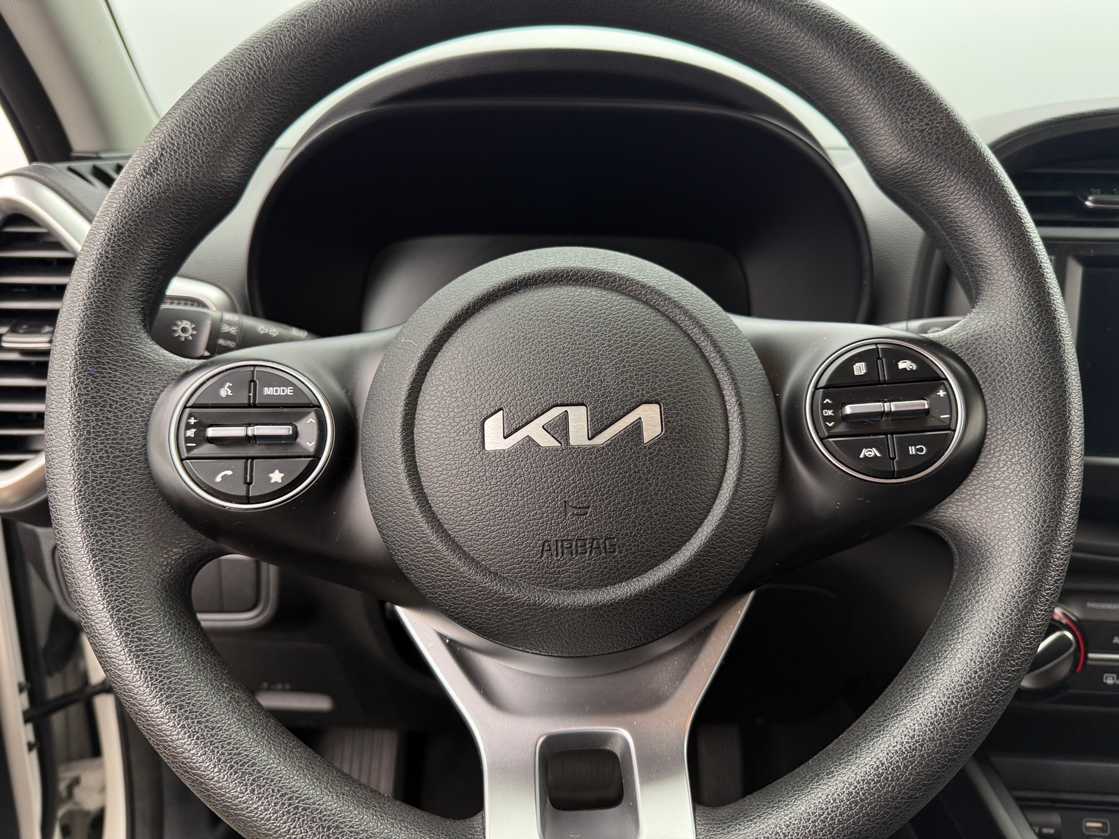 Thumbnail: 2024 Kia Soul - 5