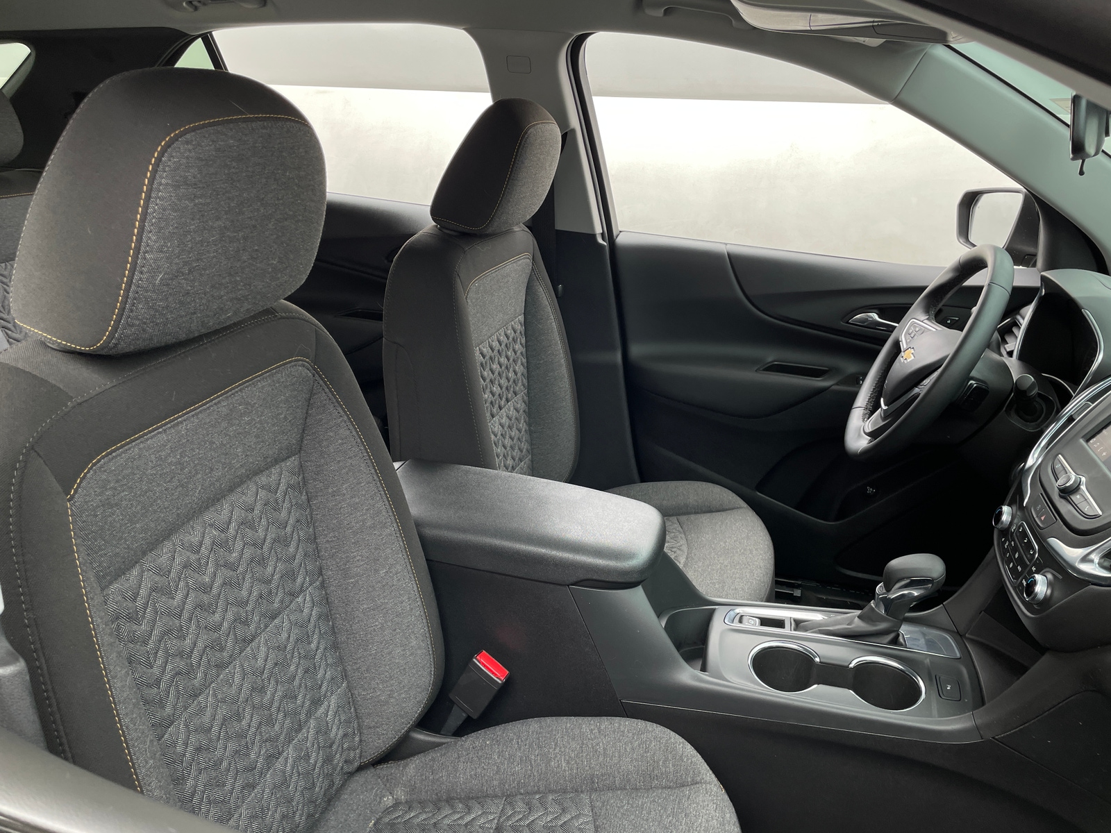 Thumbnail: 2023 Chevrolet Equinox - 2