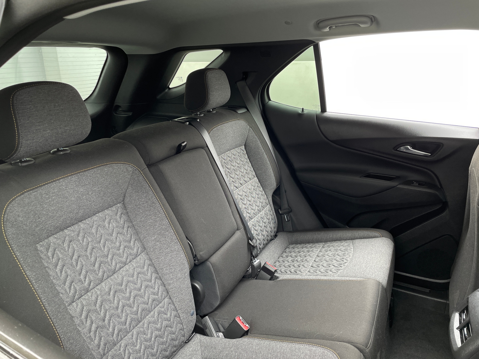 Thumbnail: 2023 Chevrolet Equinox - 6