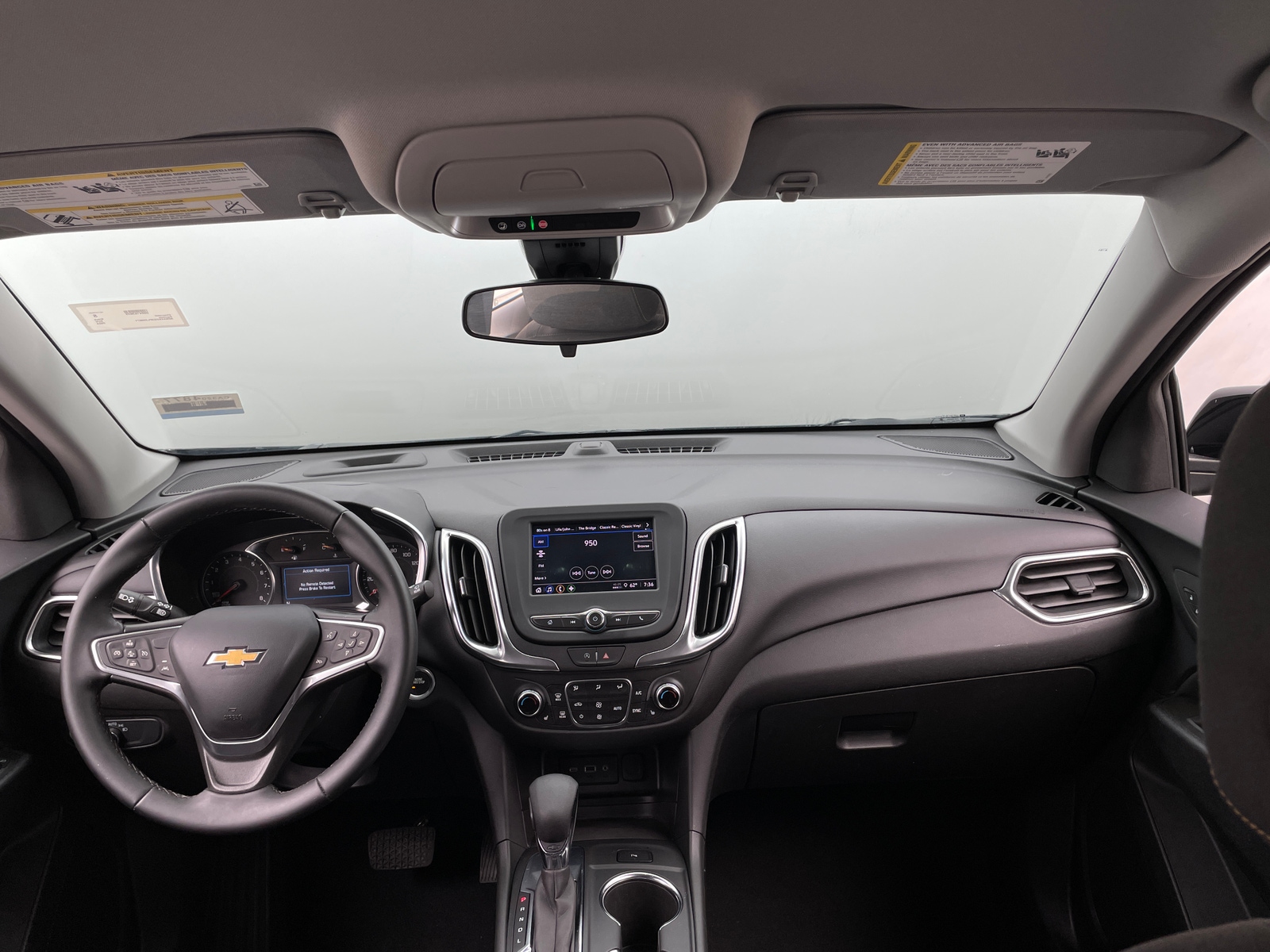 Thumbnail: 2023 Chevrolet Equinox - 3