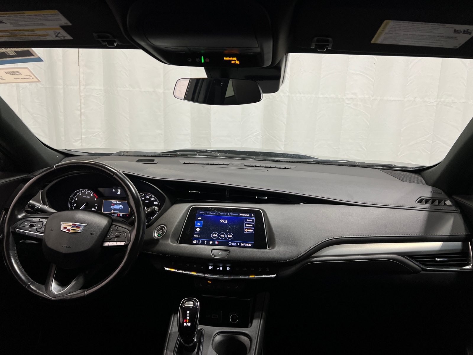 Thumbnail: 2023 Cadillac XT4 - 2