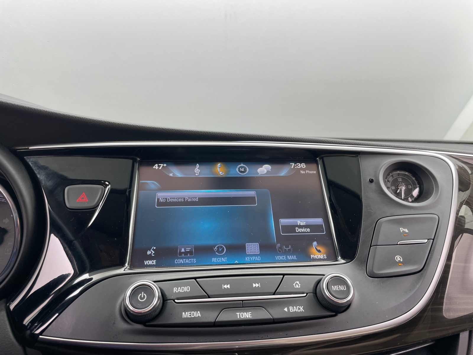 Thumbnail: 2020 Buick Envision - 3
