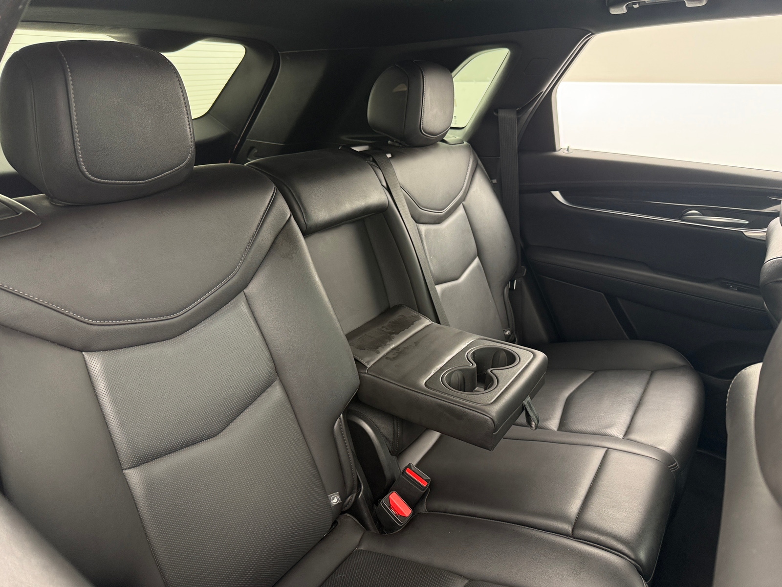 Thumbnail: 2023 Cadillac XT5 - 5