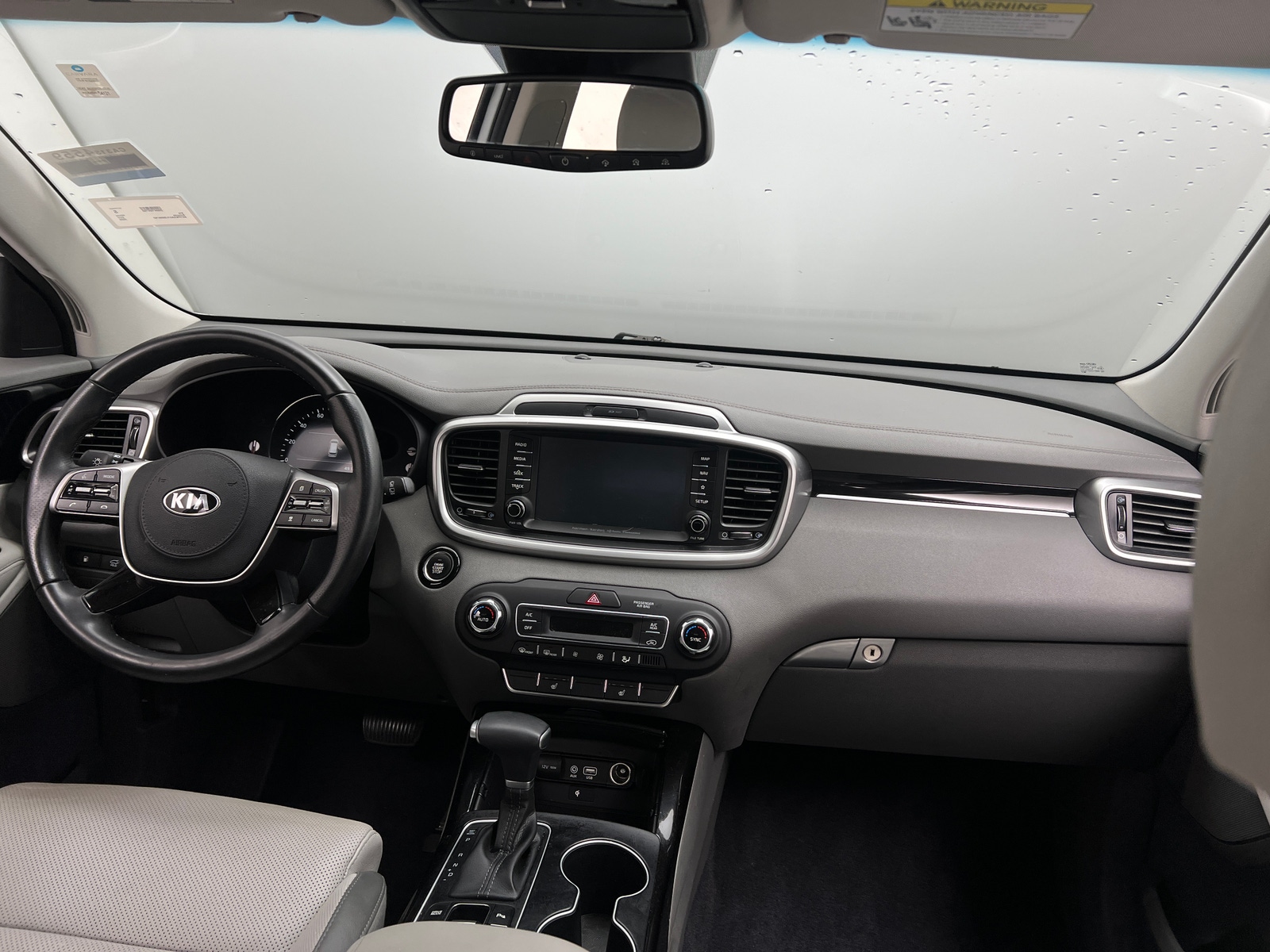 Thumbnail: 2020 Kia Sorento - 2