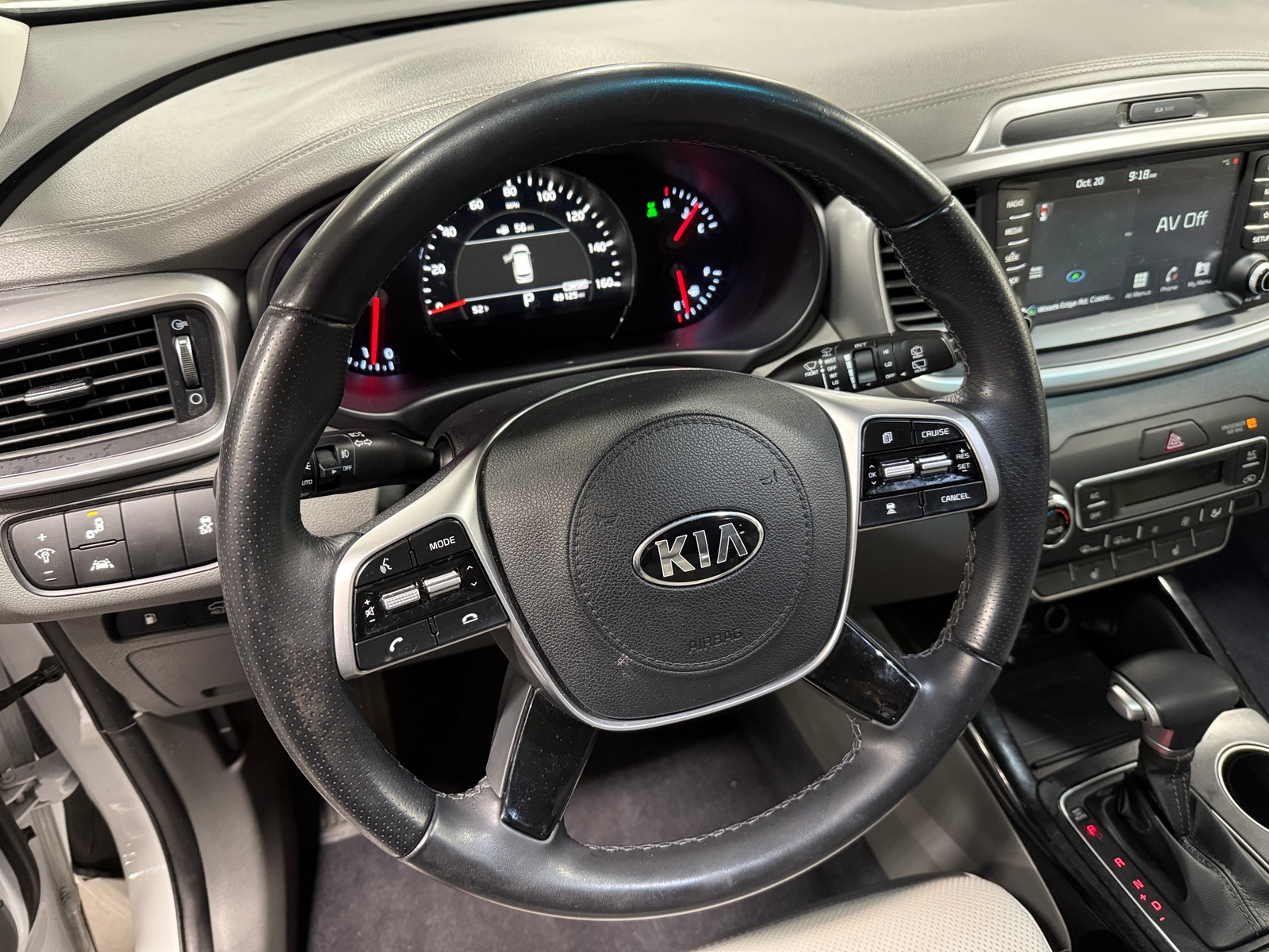 Thumbnail: 2020 Kia Sorento - 4