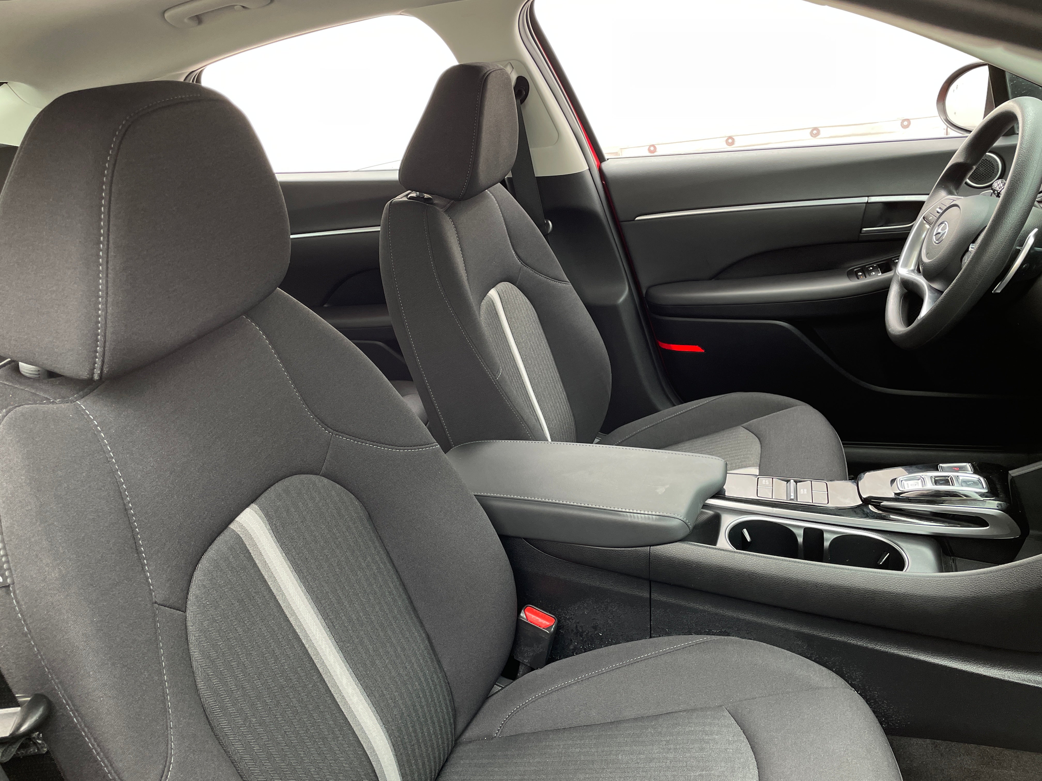 2022 Hyundai Sonata Hybrid