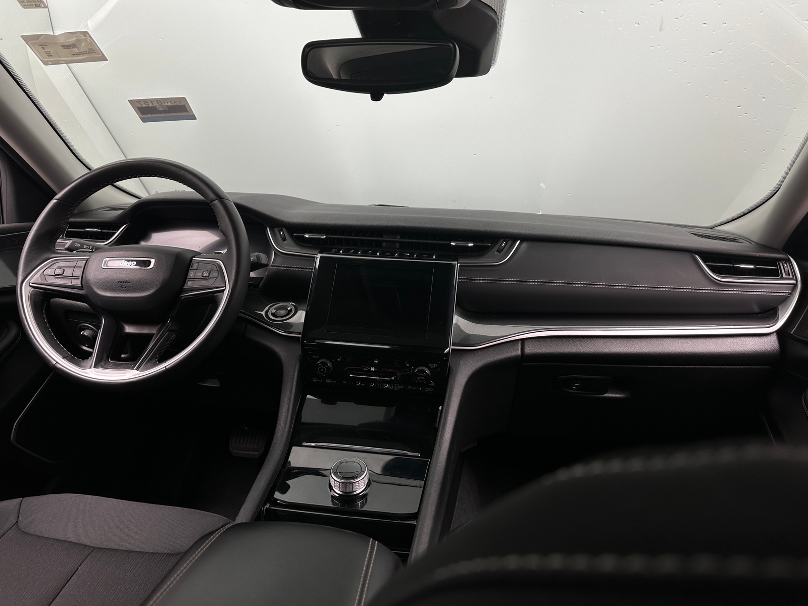 Thumbnail: 2022 Jeep Grand Cherokee L - 3