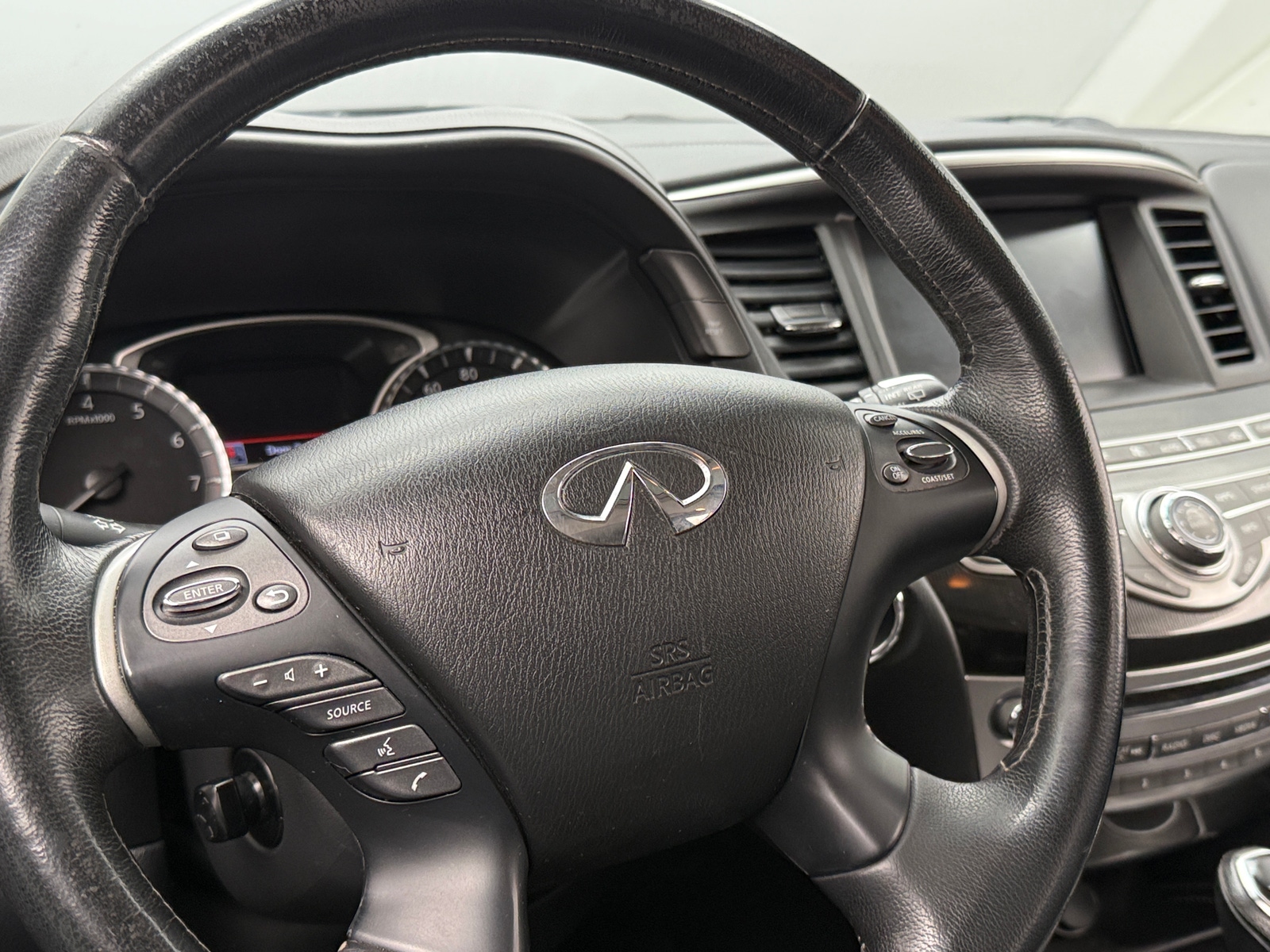 Thumbnail: 2017 INFINITI QX60 - 4